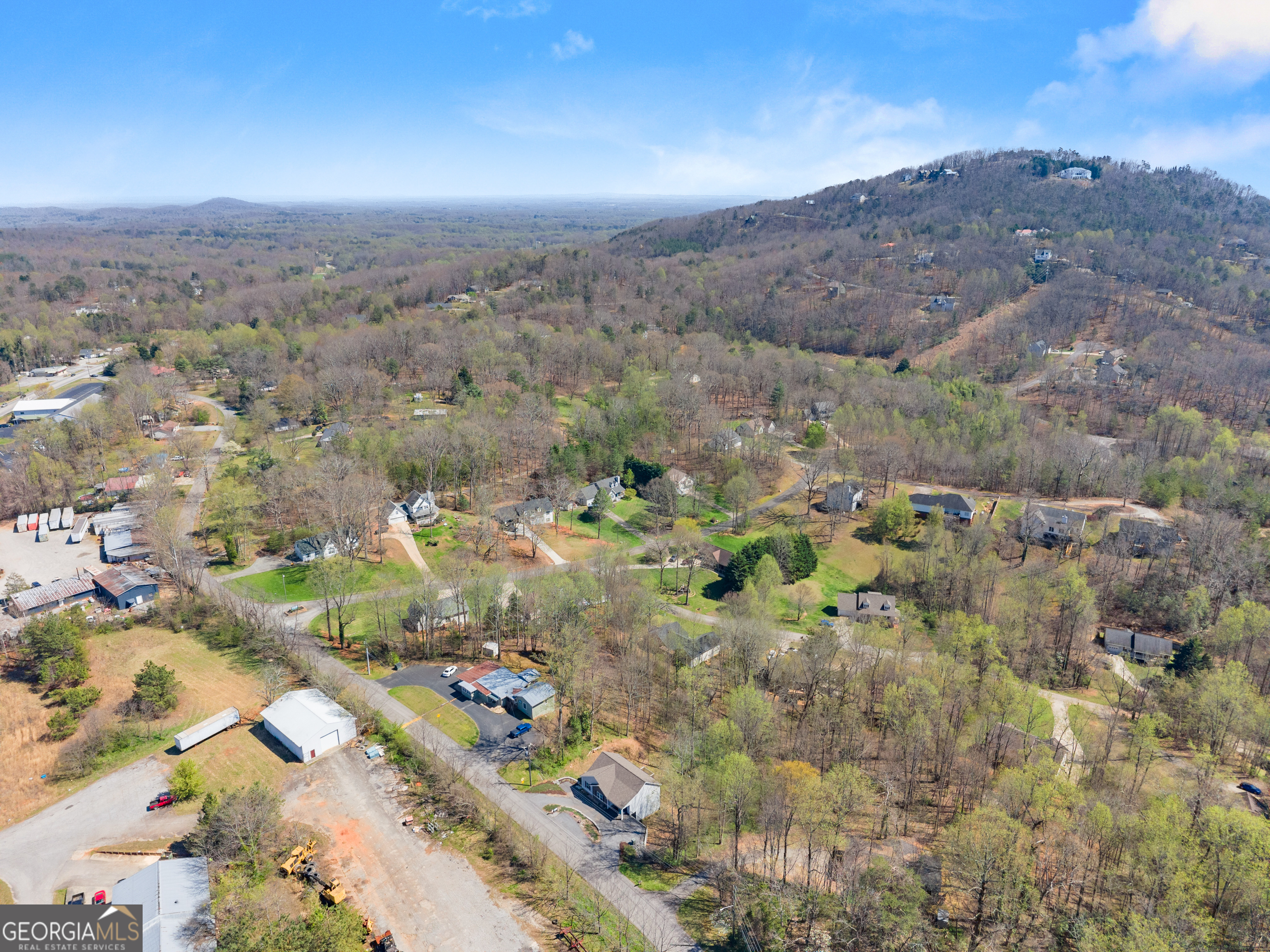 426 Old Clarksville Highway