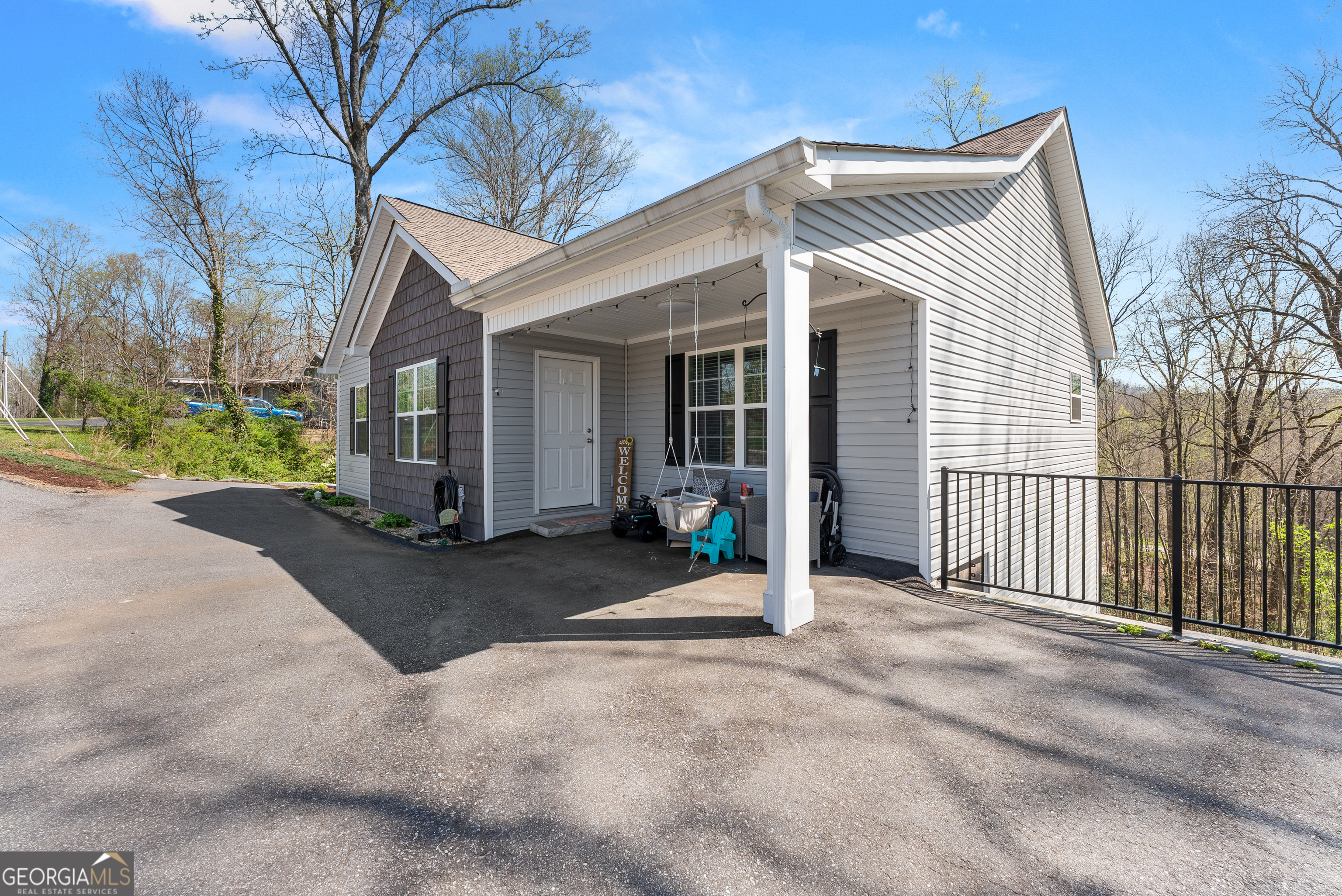 426 Old Clarksville Highway