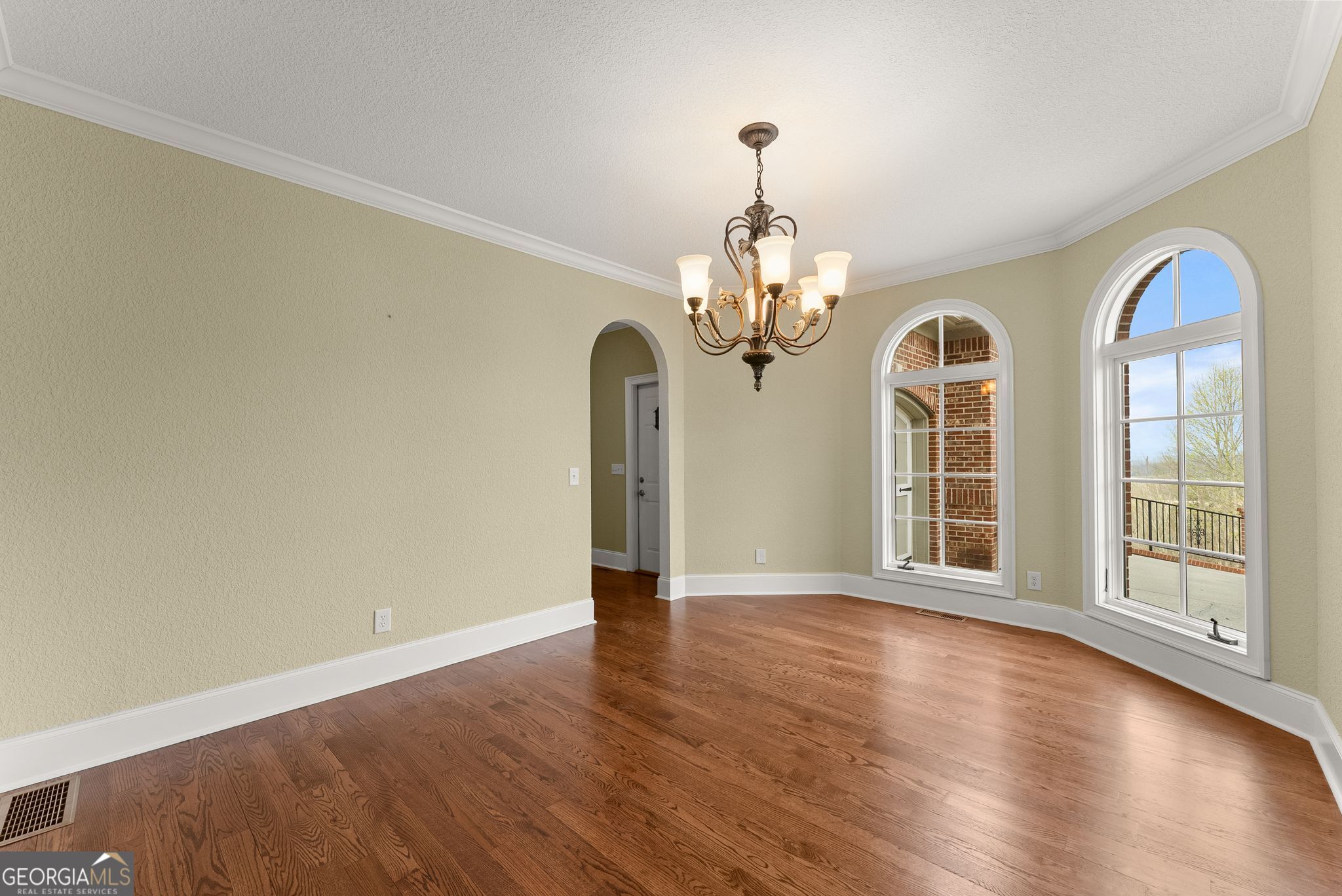 777 Oak Pointe Drive