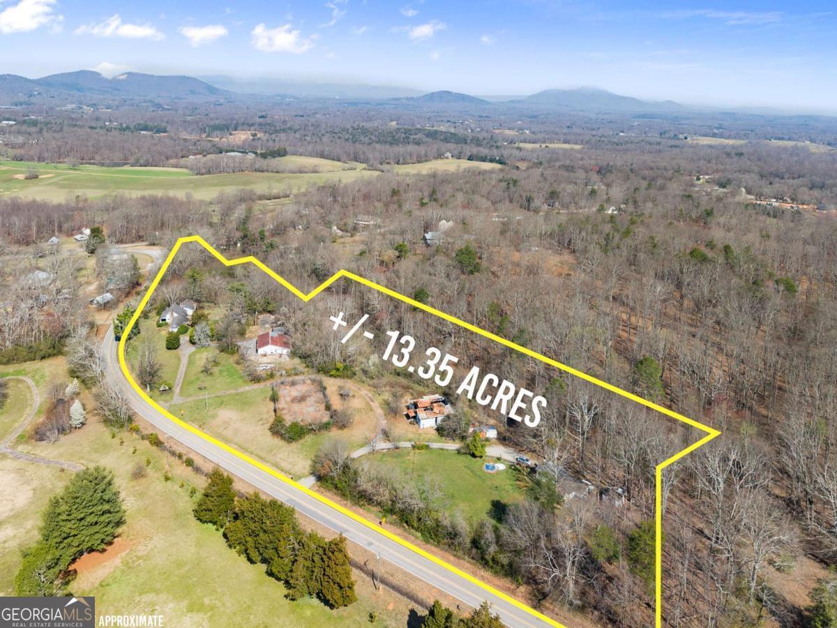 111 Skitts Mountain Road
