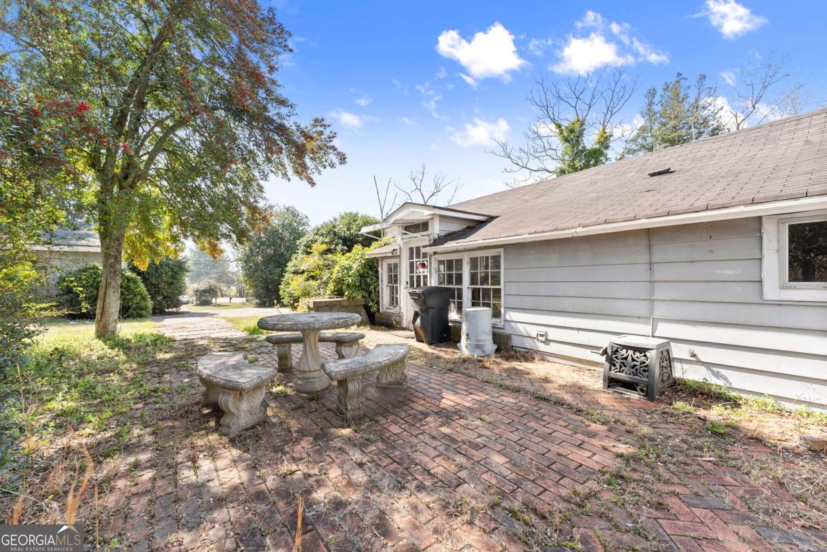 111 Skitts Mountain Road