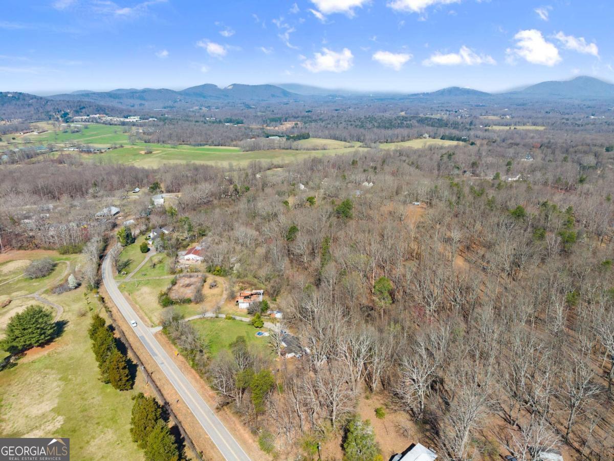 111 Skitts Mountain Road