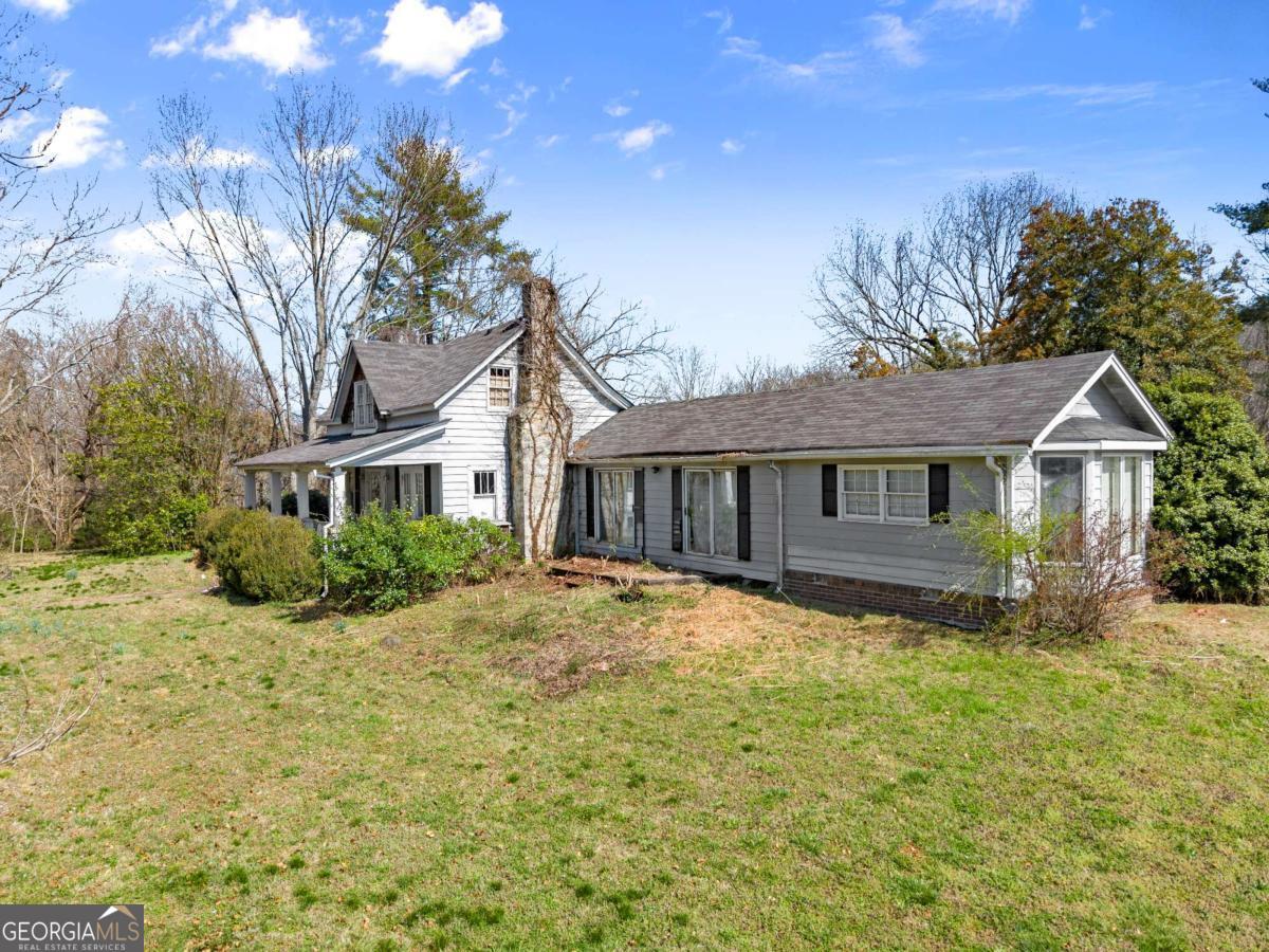 111 Skitts Mountain Road