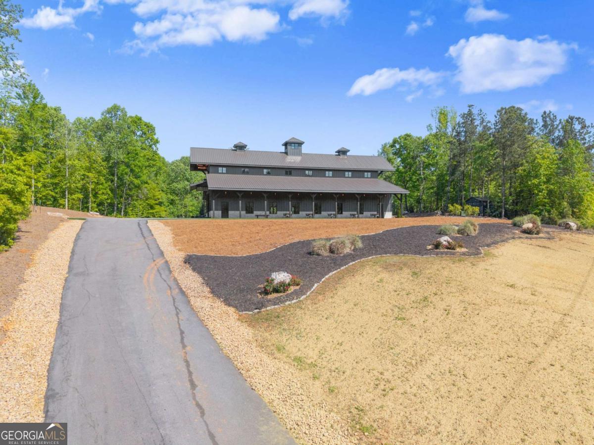 3263 Tanners Mill Road