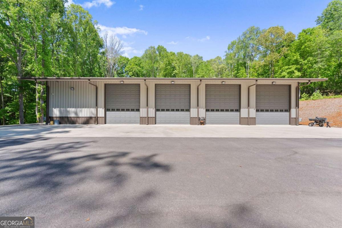 3263 Tanners Mill Road