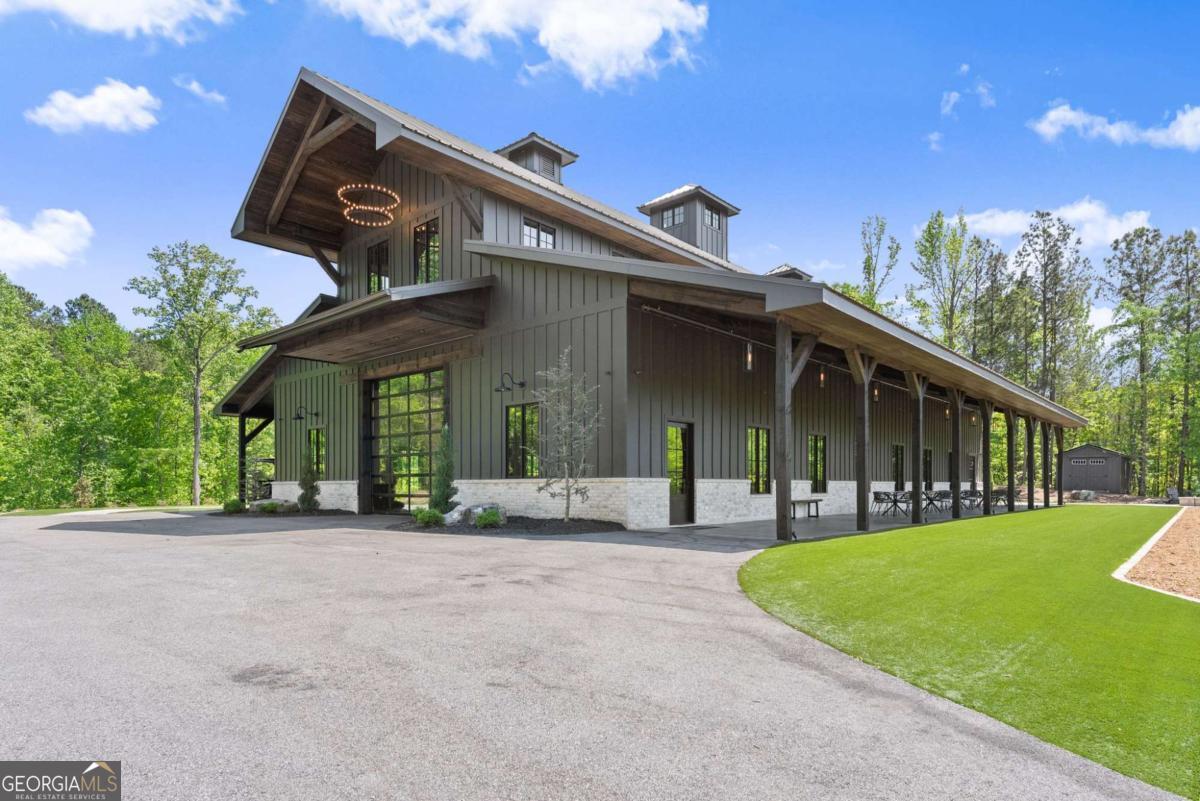 3263 Tanners Mill Road