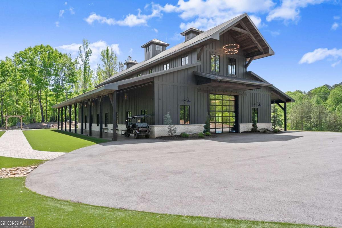 3263 Tanners Mill Road