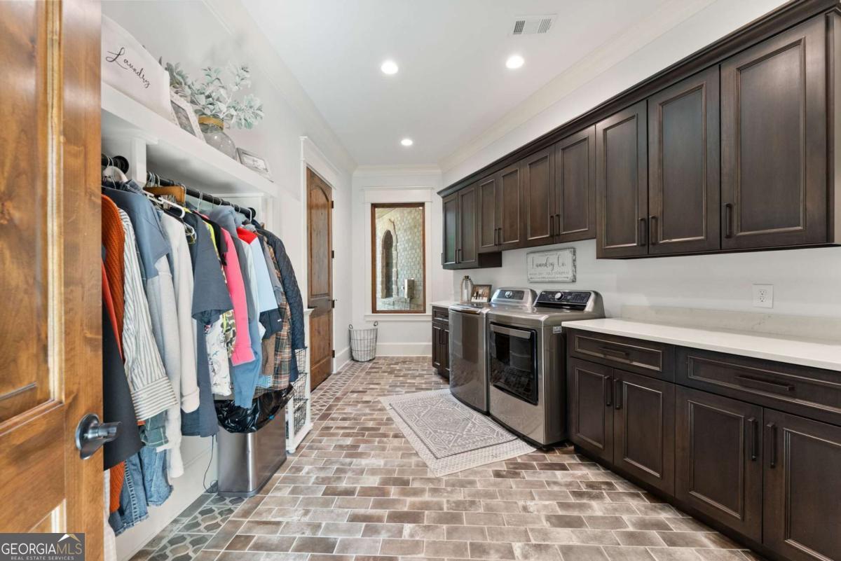 3263 Tanners Mill Road
