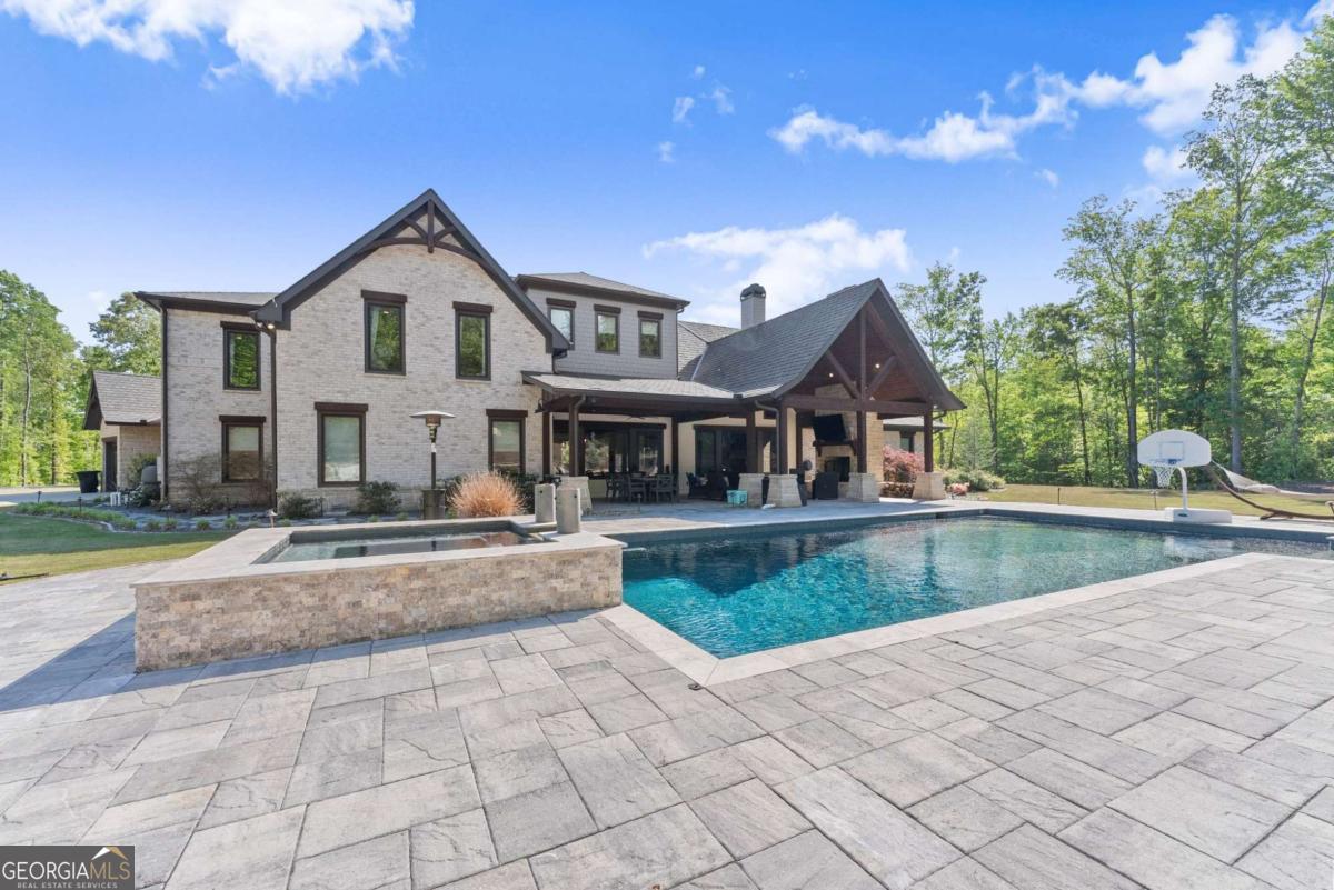 3263 Tanners Mill Road