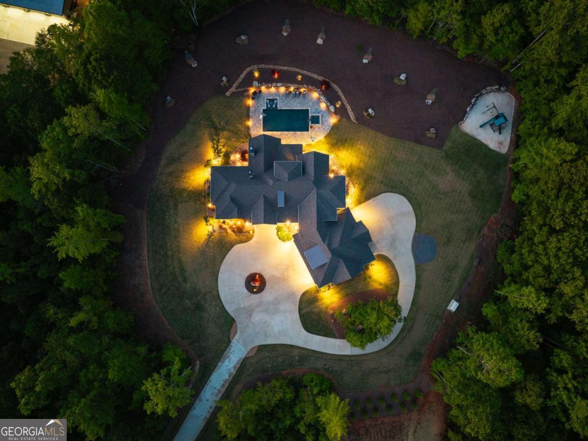 3263 Tanners Mill Road