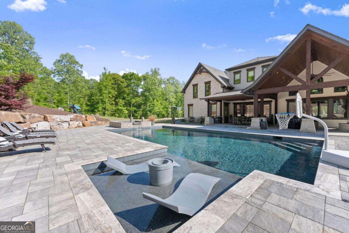 3263 Tanners Mill Road