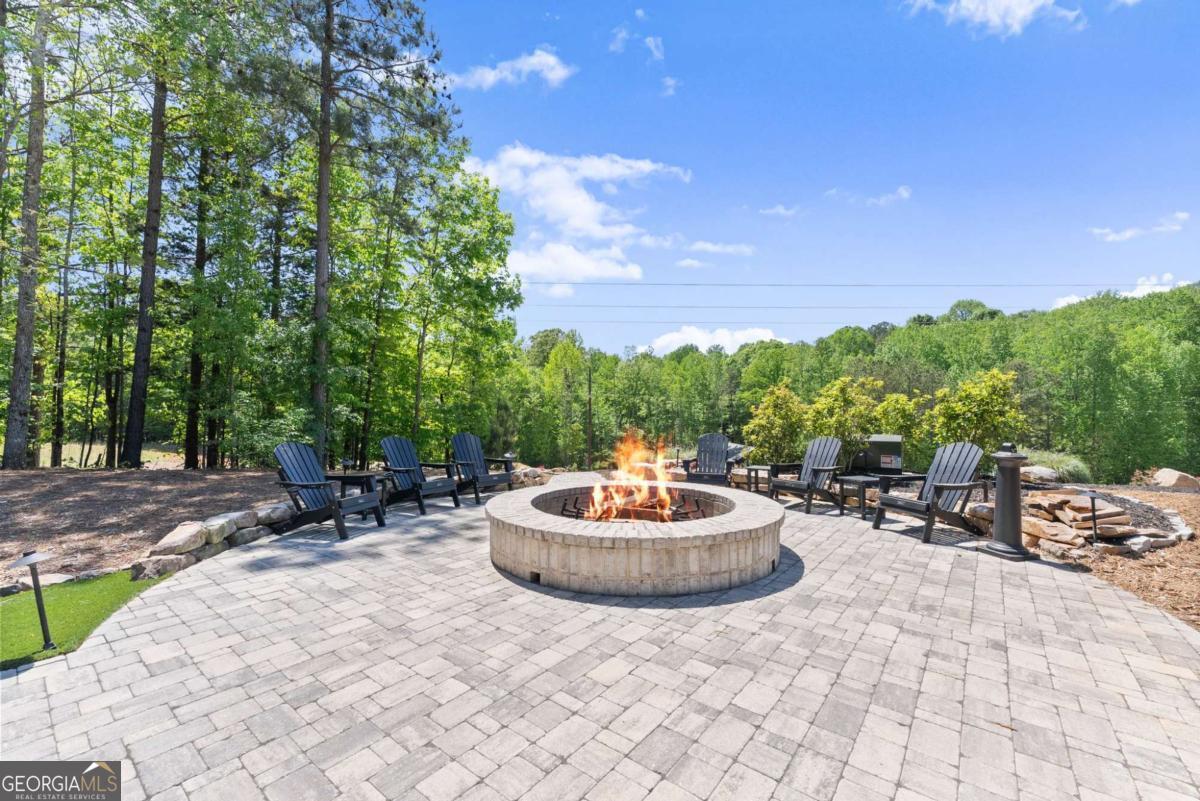 3263 Tanners Mill Road