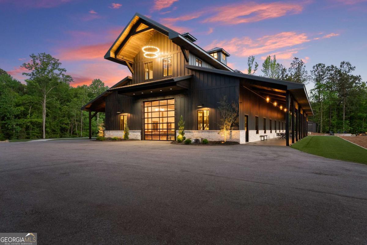 3263 Tanners Mill Road