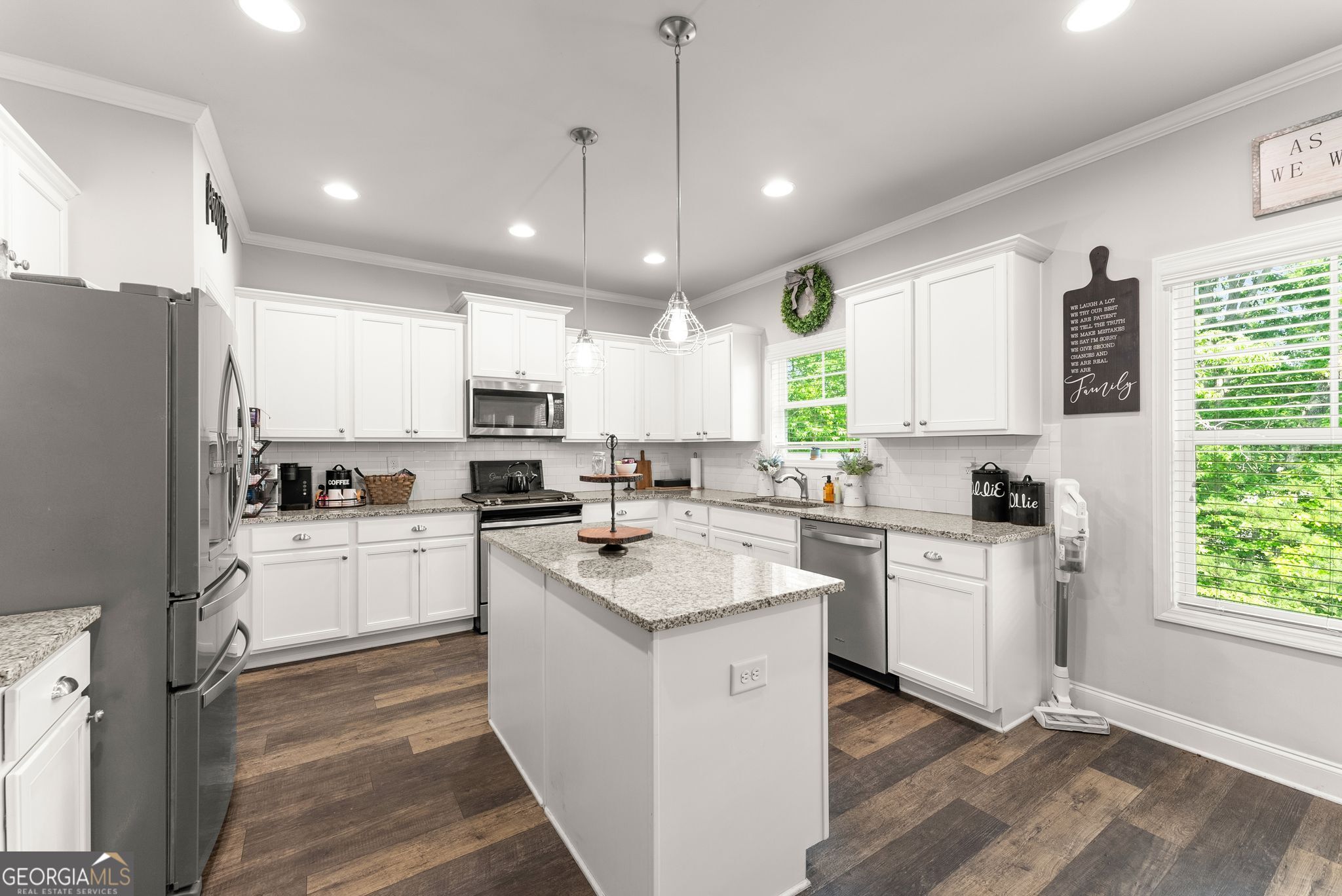 4005 Windsor Trail
