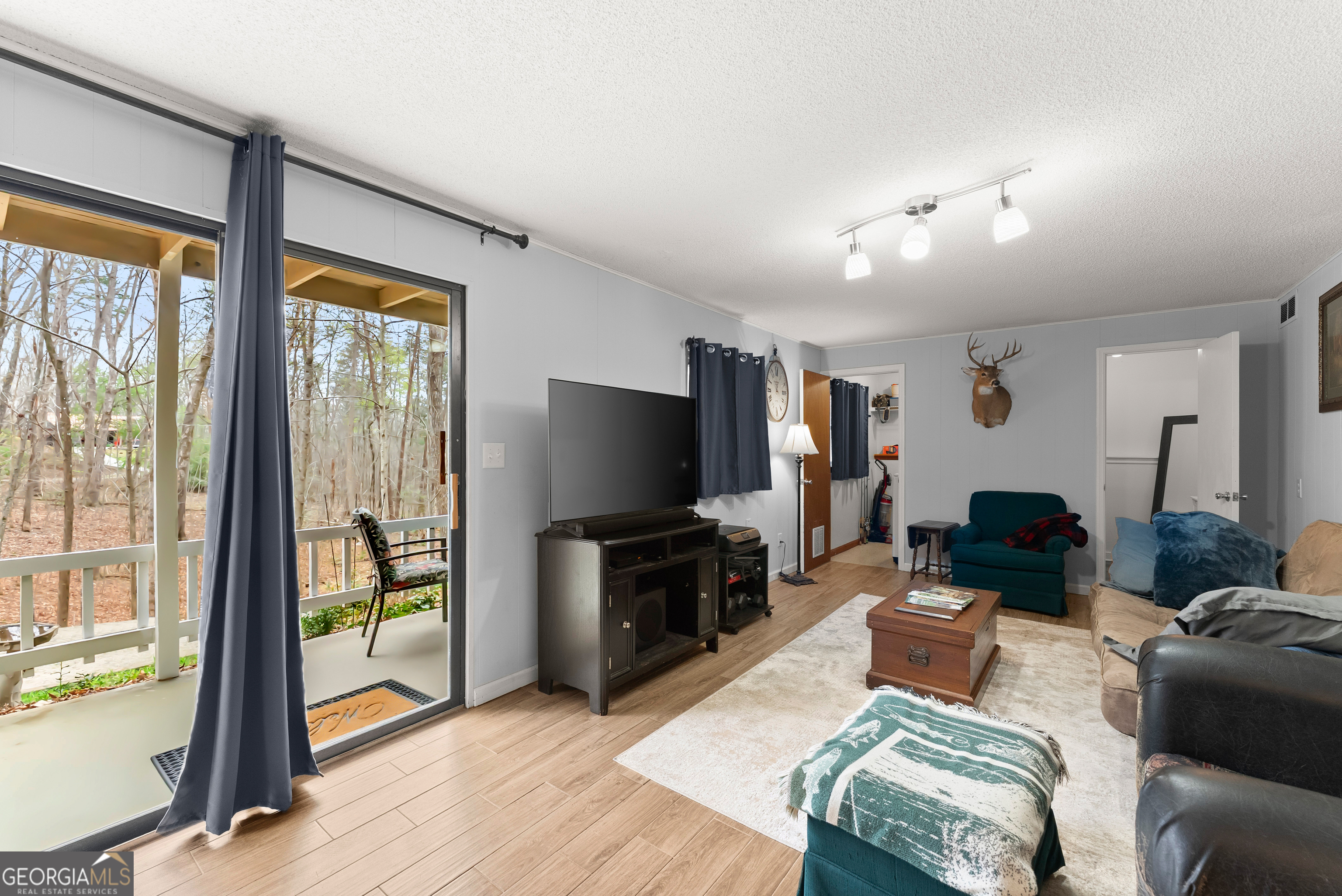 426 Skyview Circle