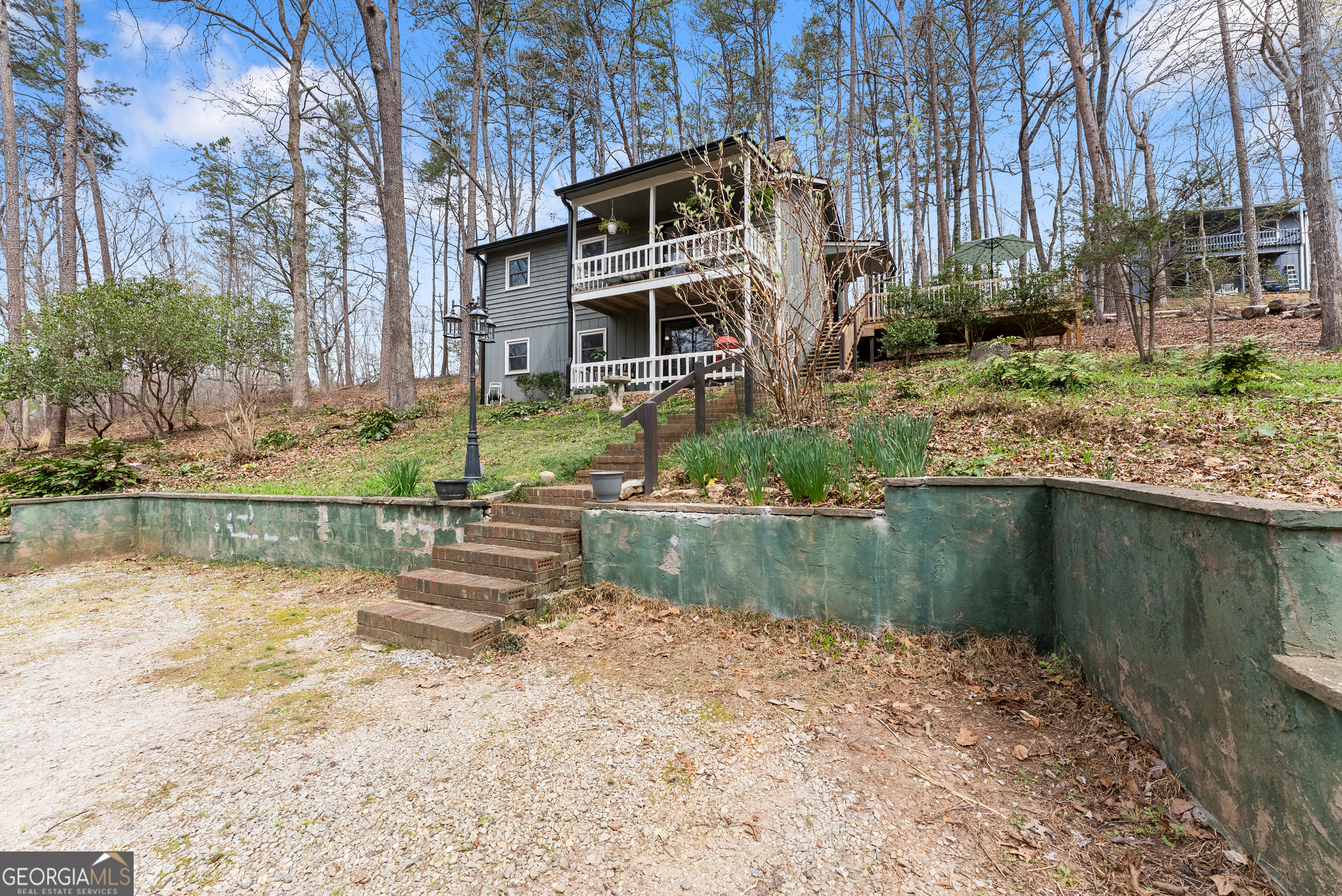 426 Skyview Circle