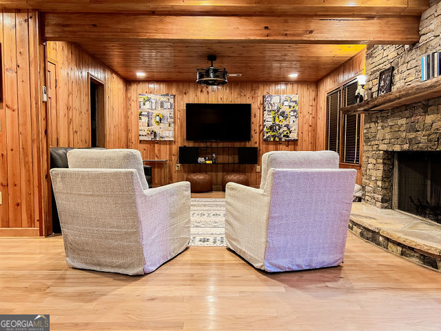 893 Hooper Road
