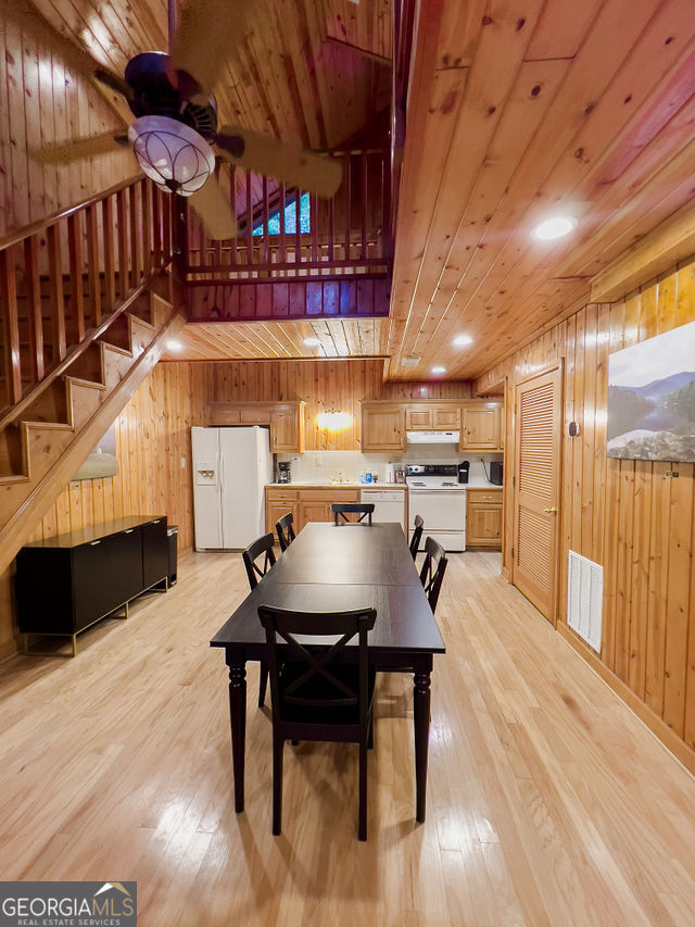 893 Hooper Road