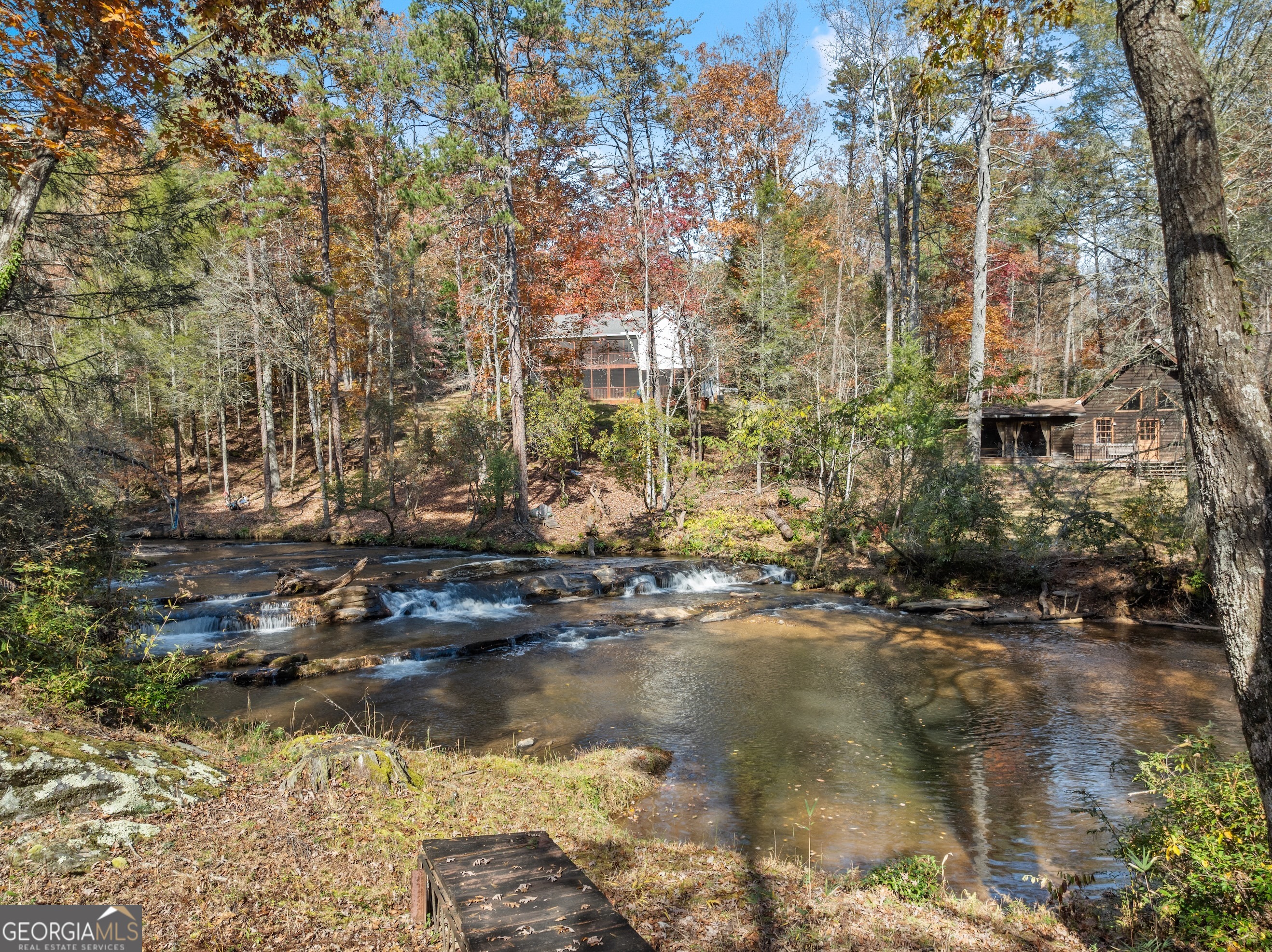 893 Hooper Road