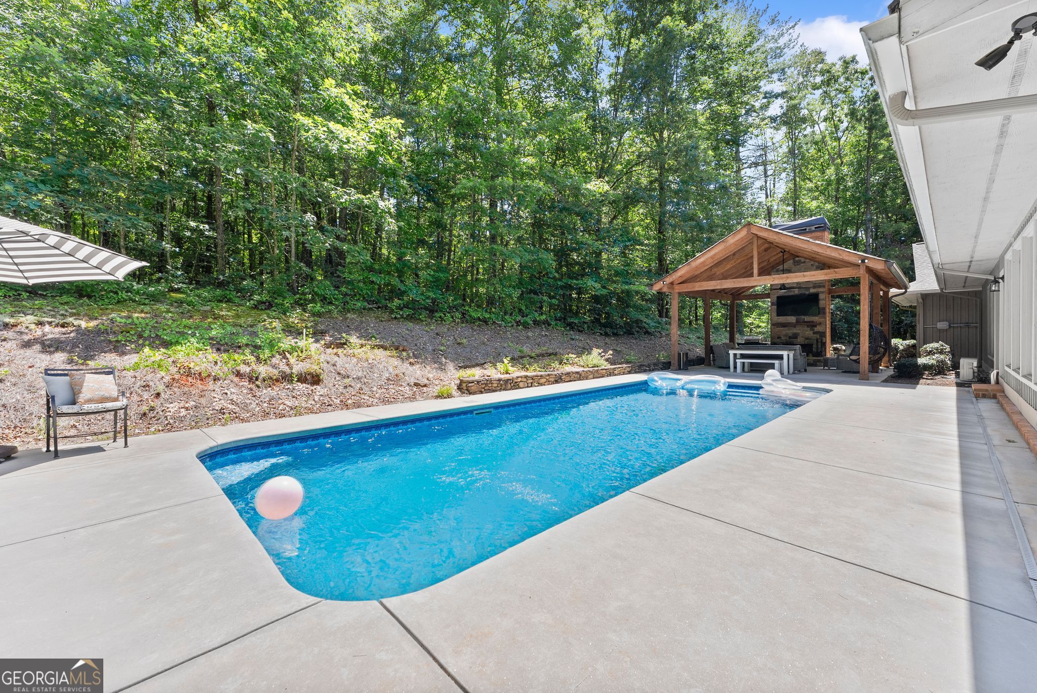 386 Stewart Lane