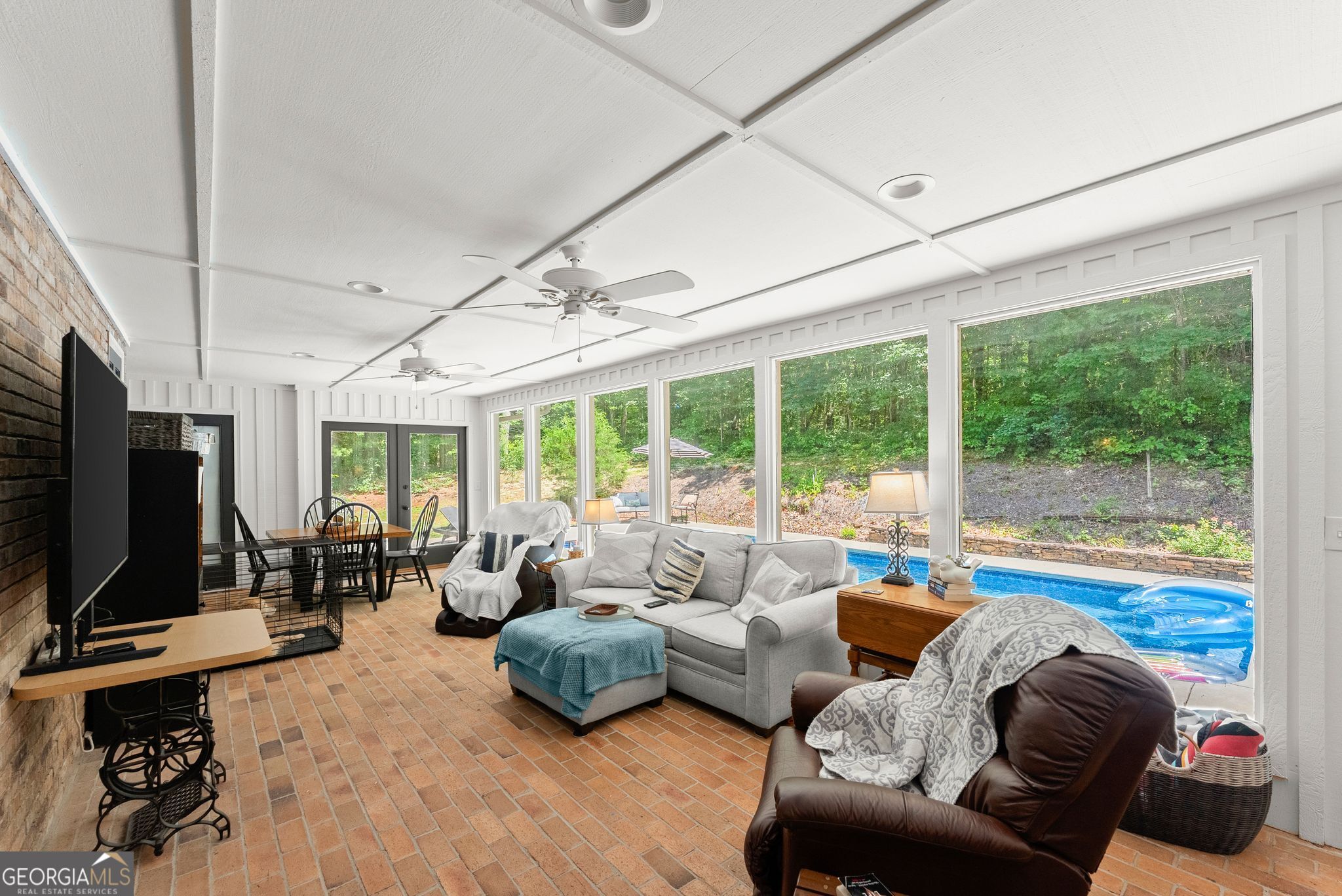 386 Stewart Lane