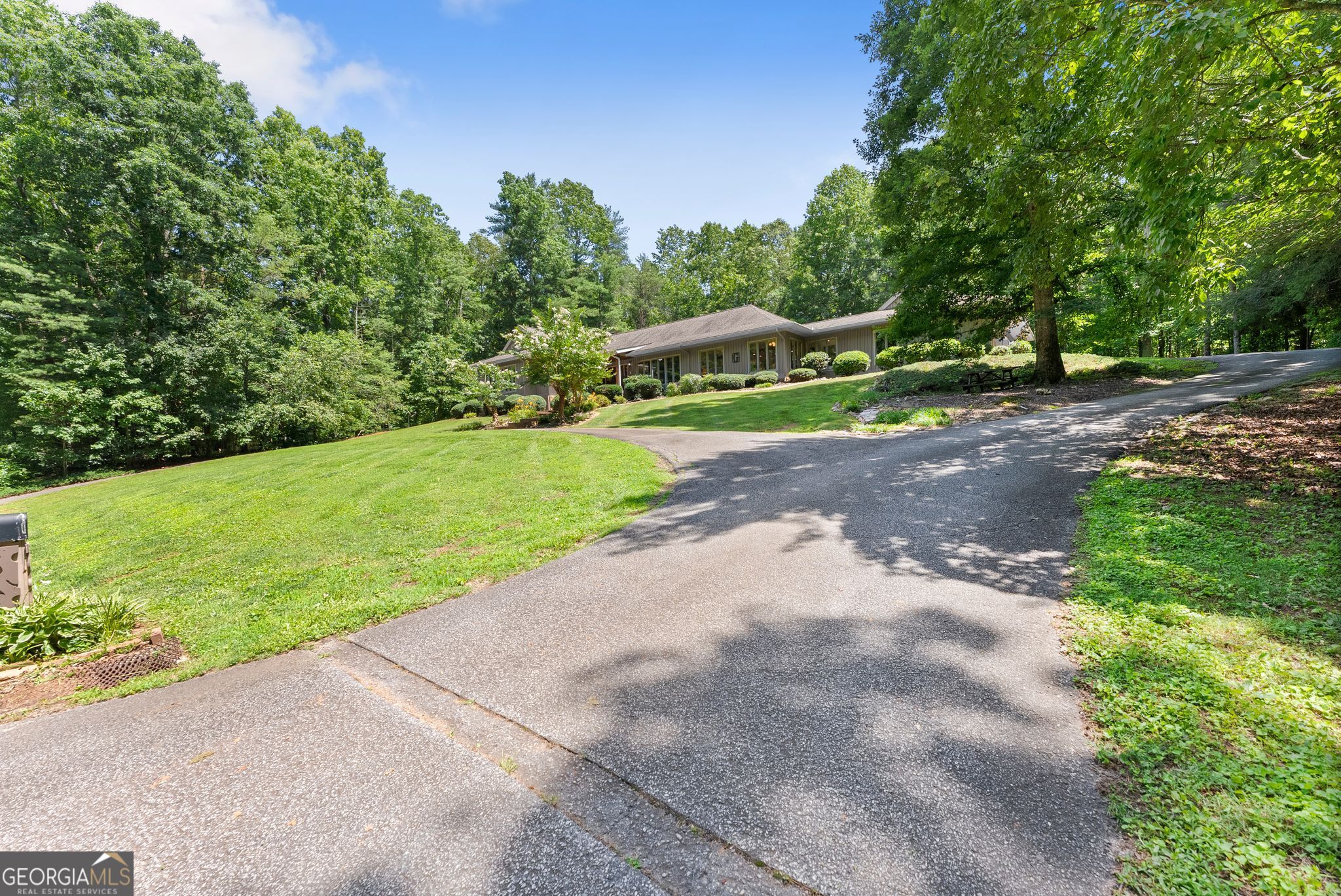 386 Stewart Lane