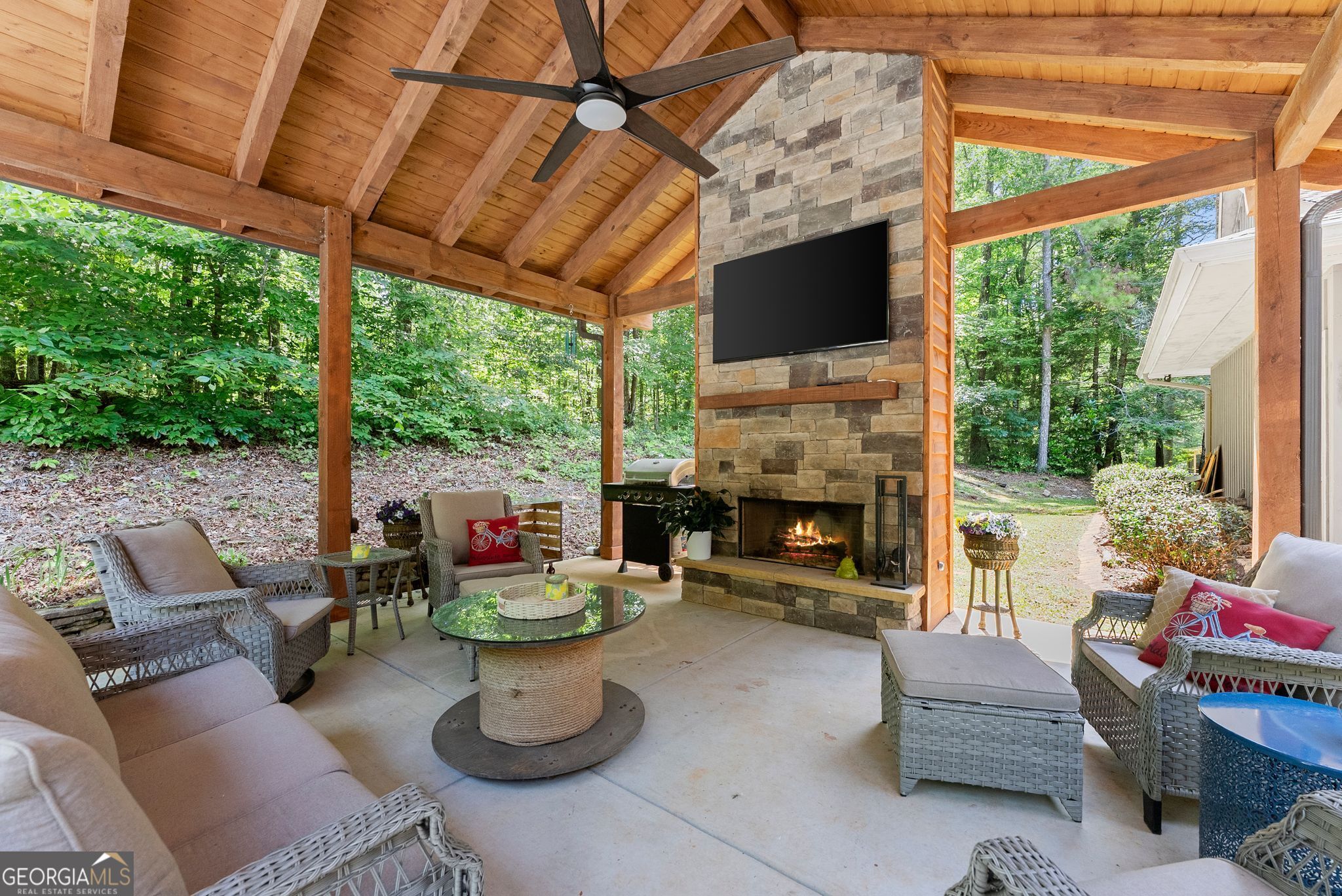 386 Stewart Lane