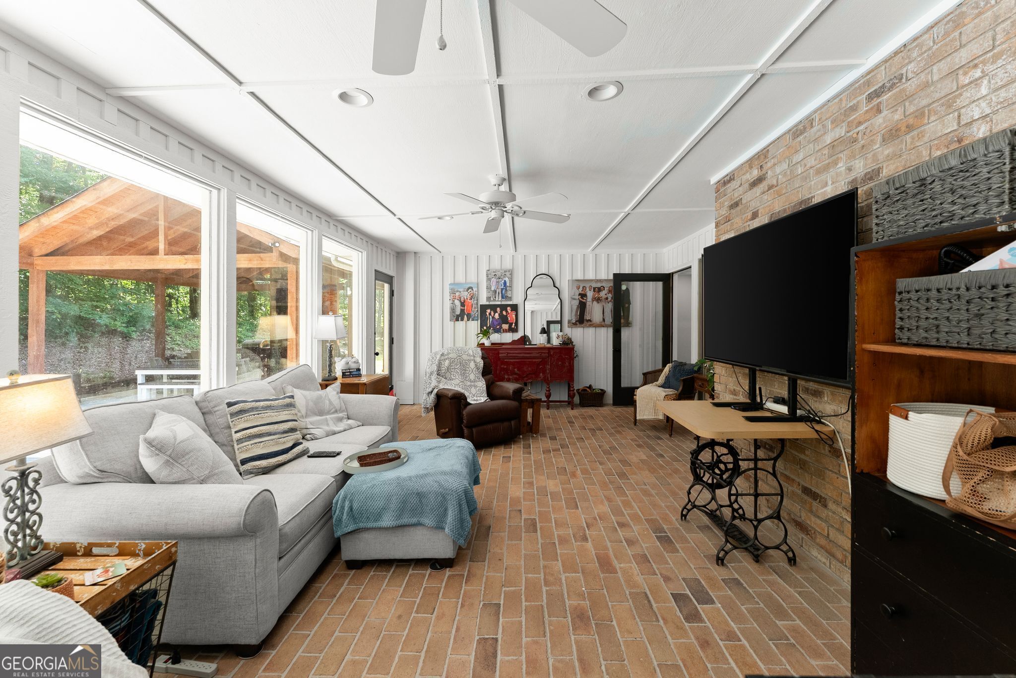 386 Stewart Lane