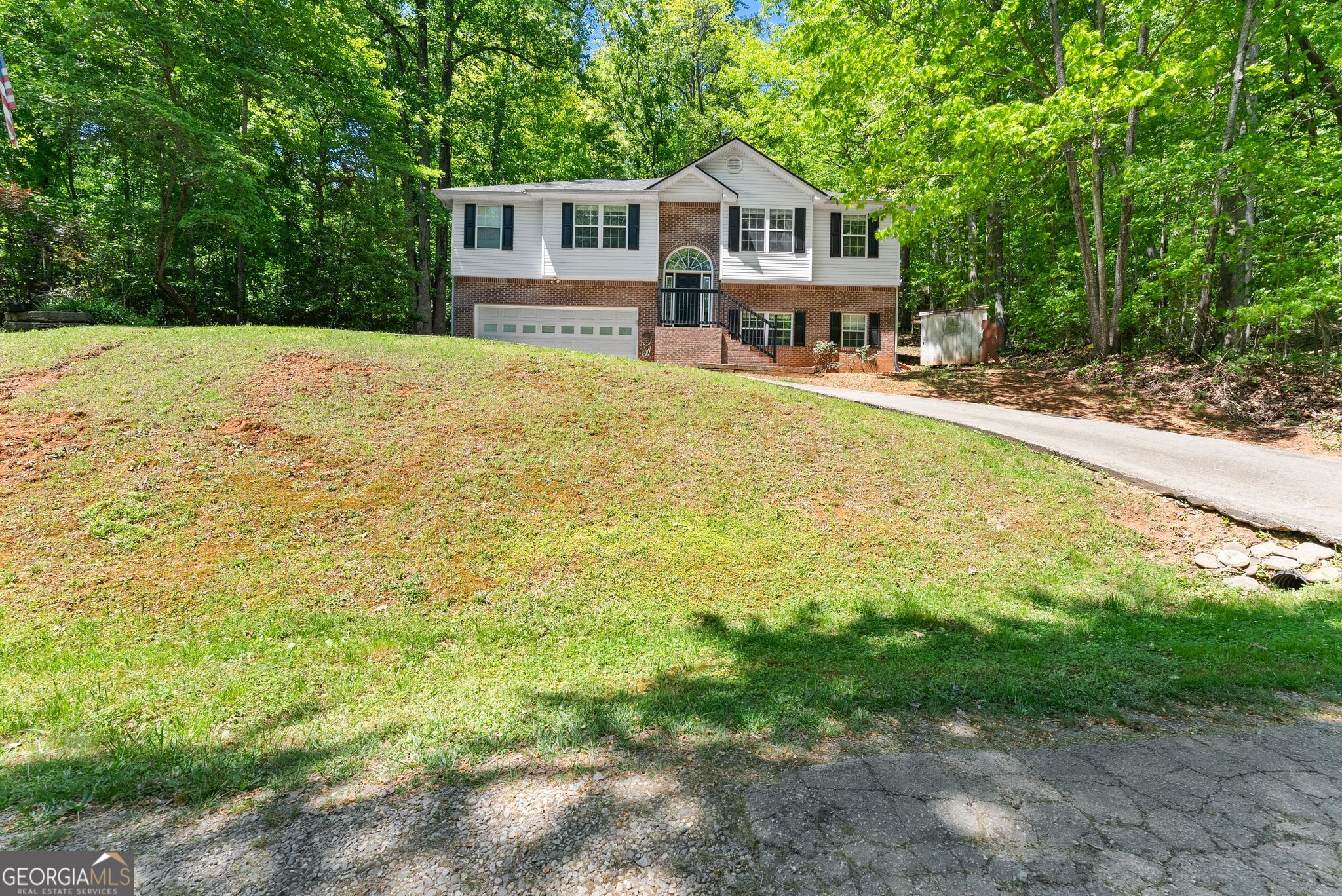 162 Greenview Court