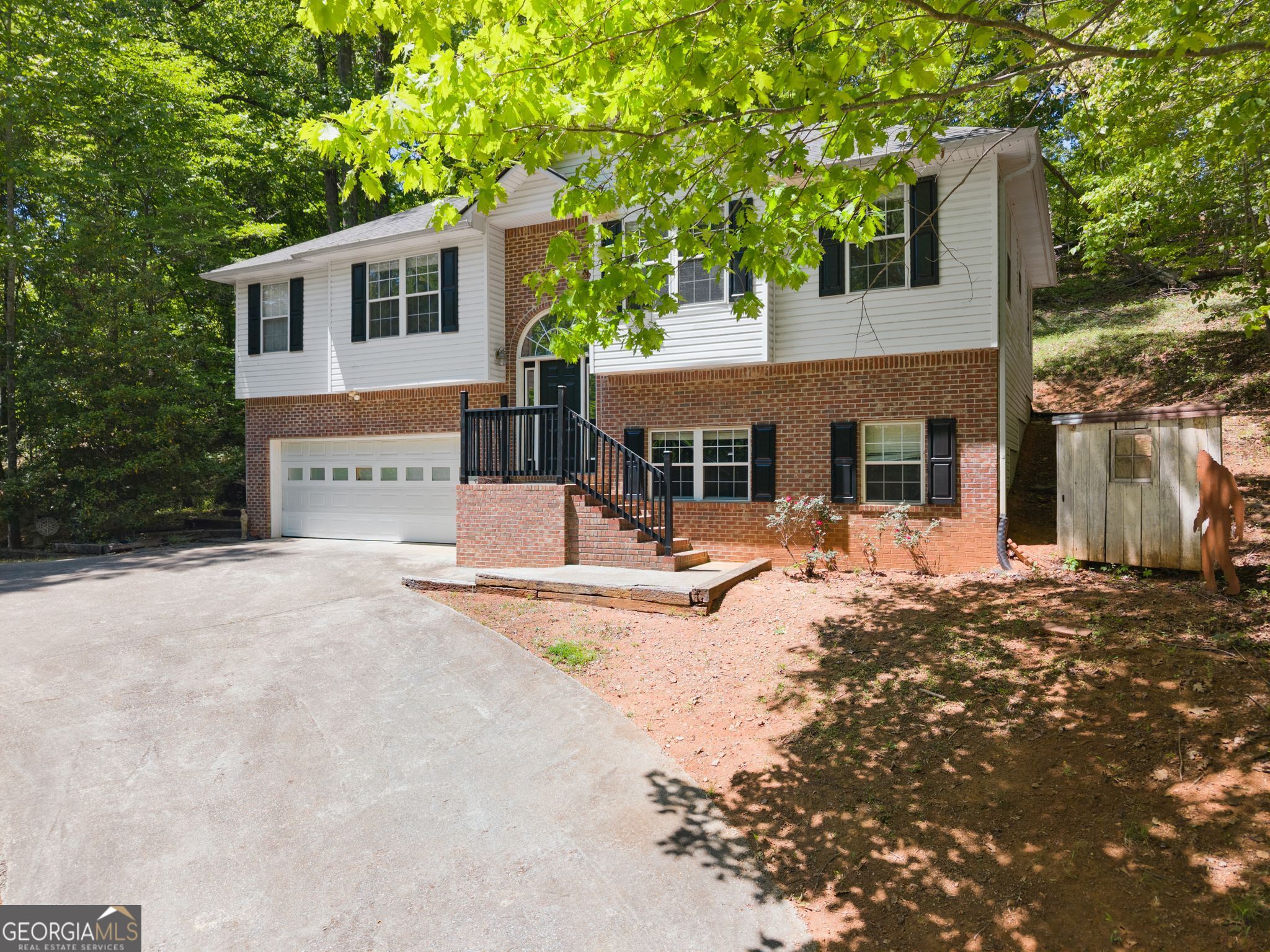 162 Greenview Court