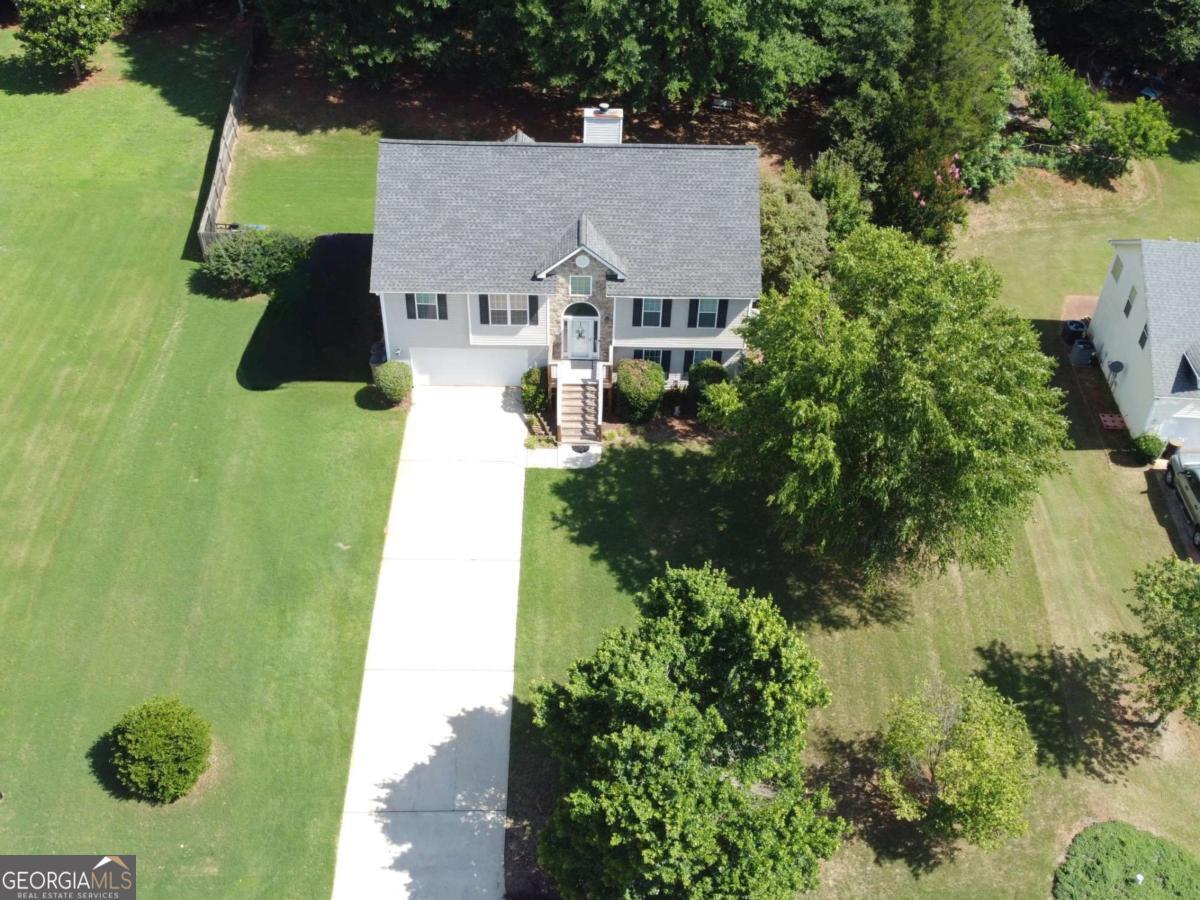 713 Moonlite Trace