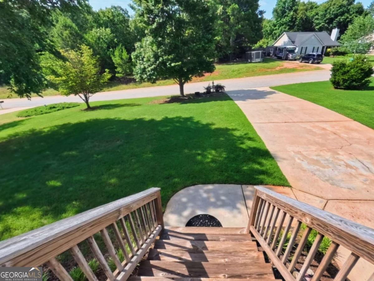 713 Moonlite Trace