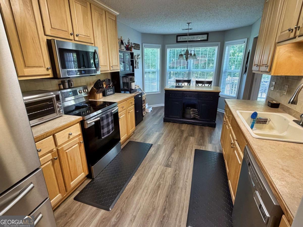 713 Moonlite Trace