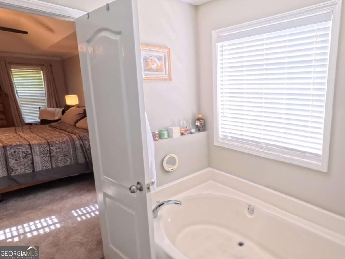 713 Moonlite Trace