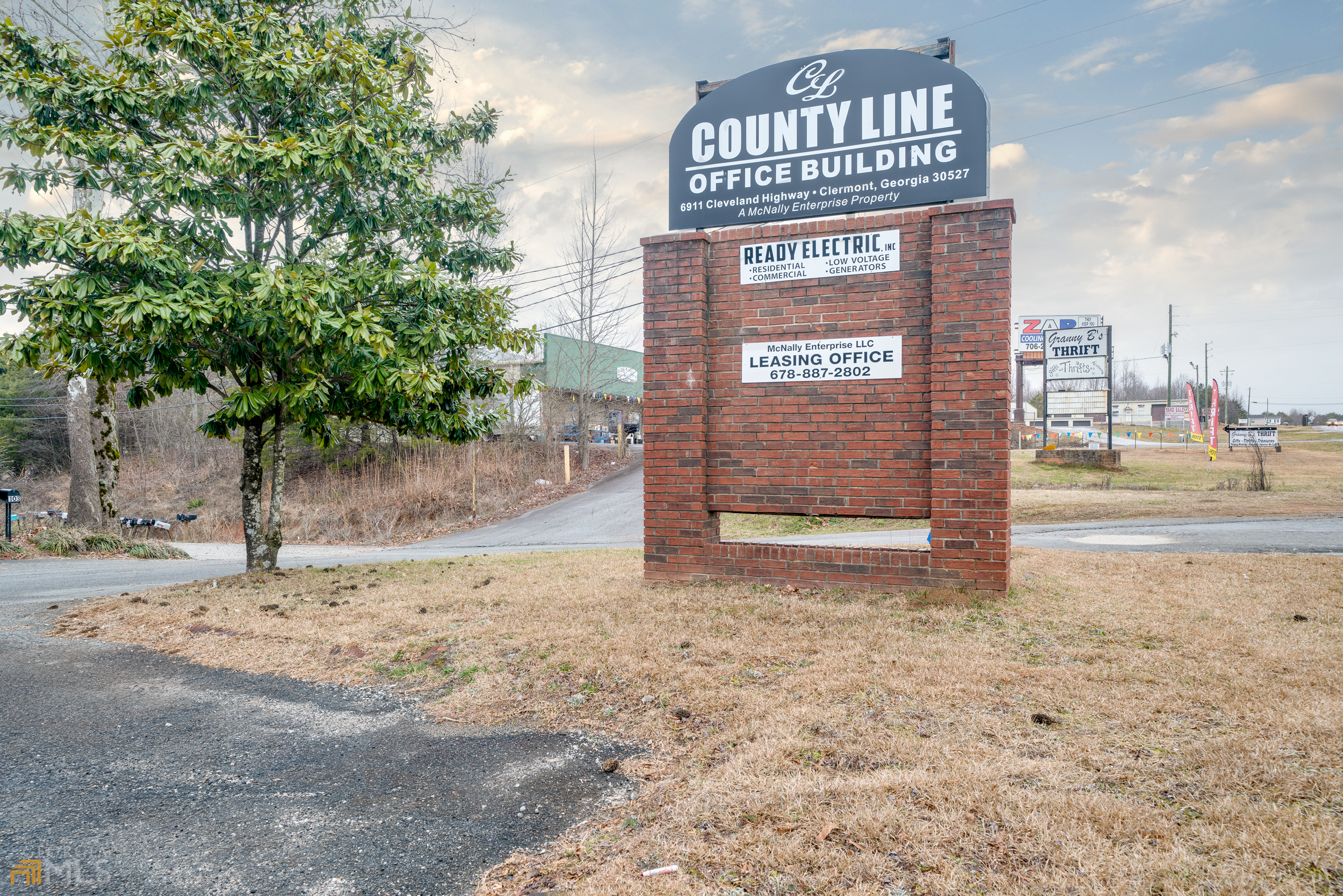 6911 Cleveland Highway # 201F