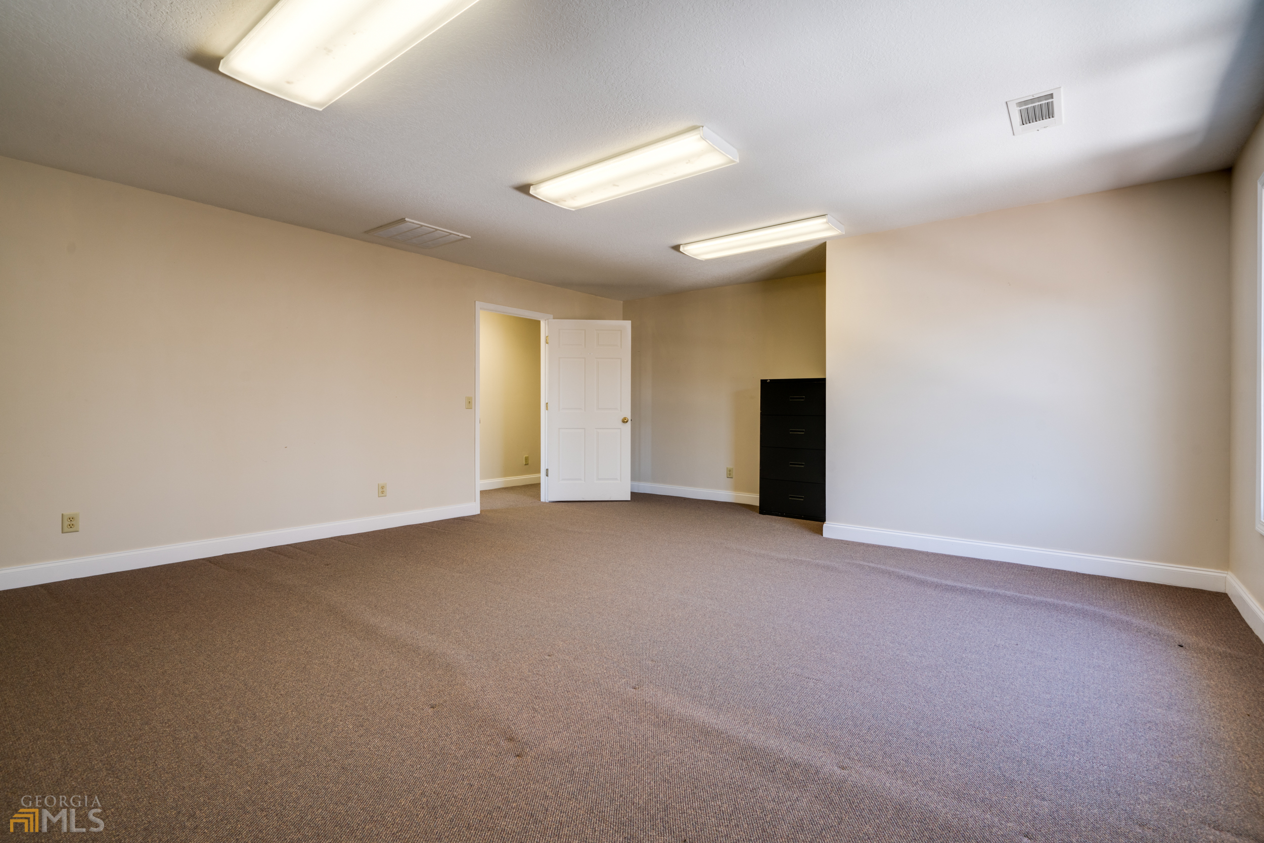6911 Cleveland Highway # 201F