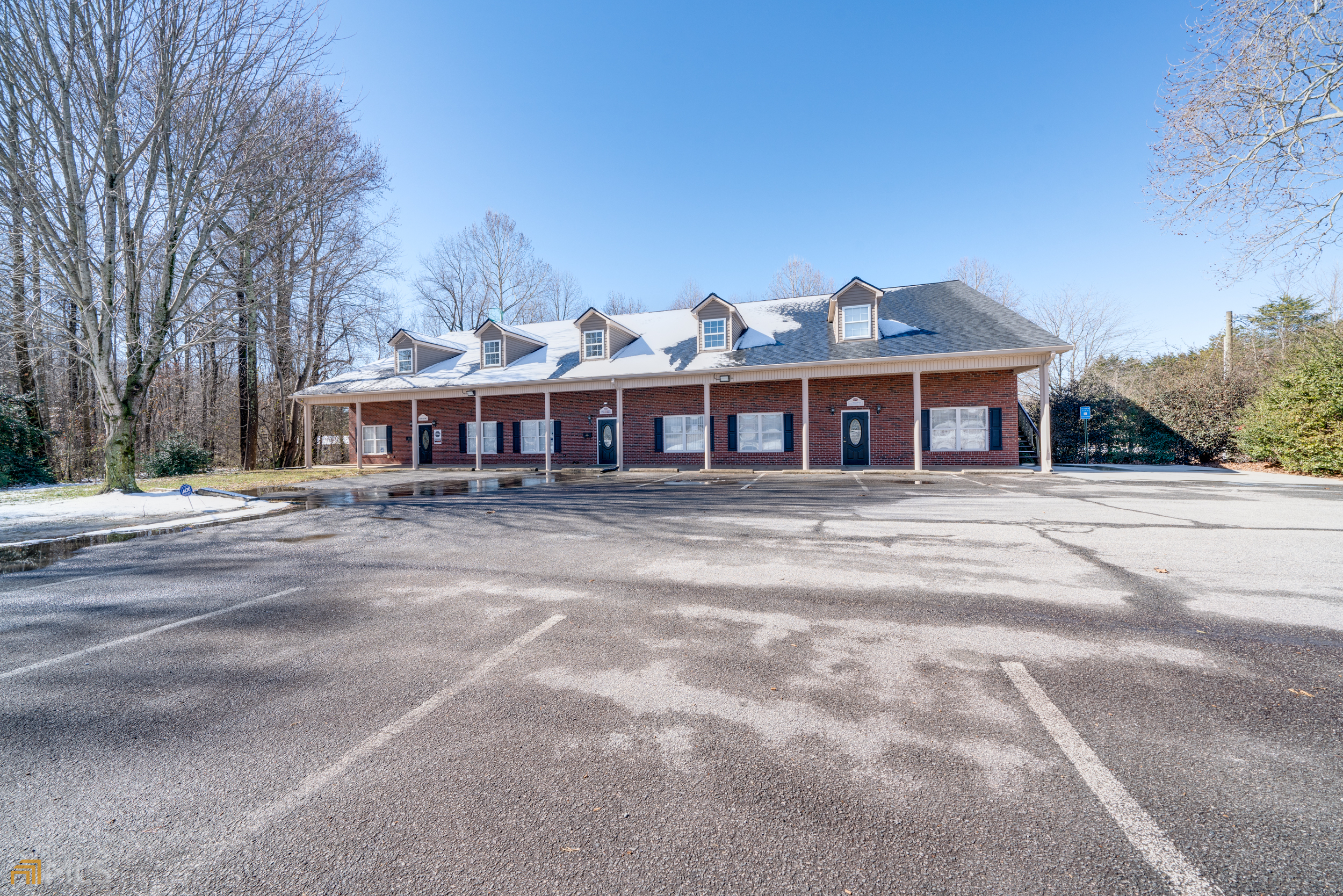 6911 Cleveland Highway # 201F