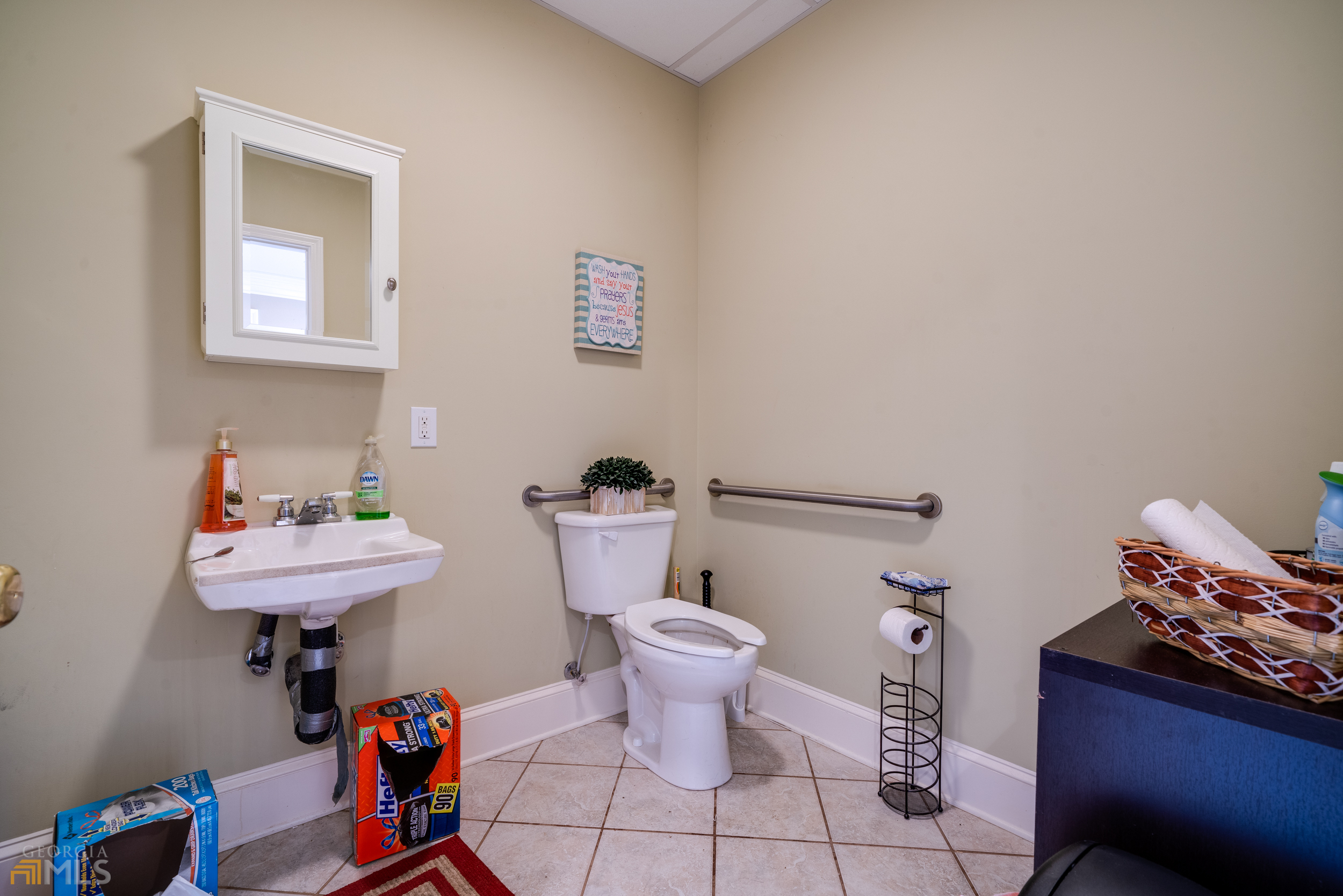 6911 Cleveland Highway # 201F
