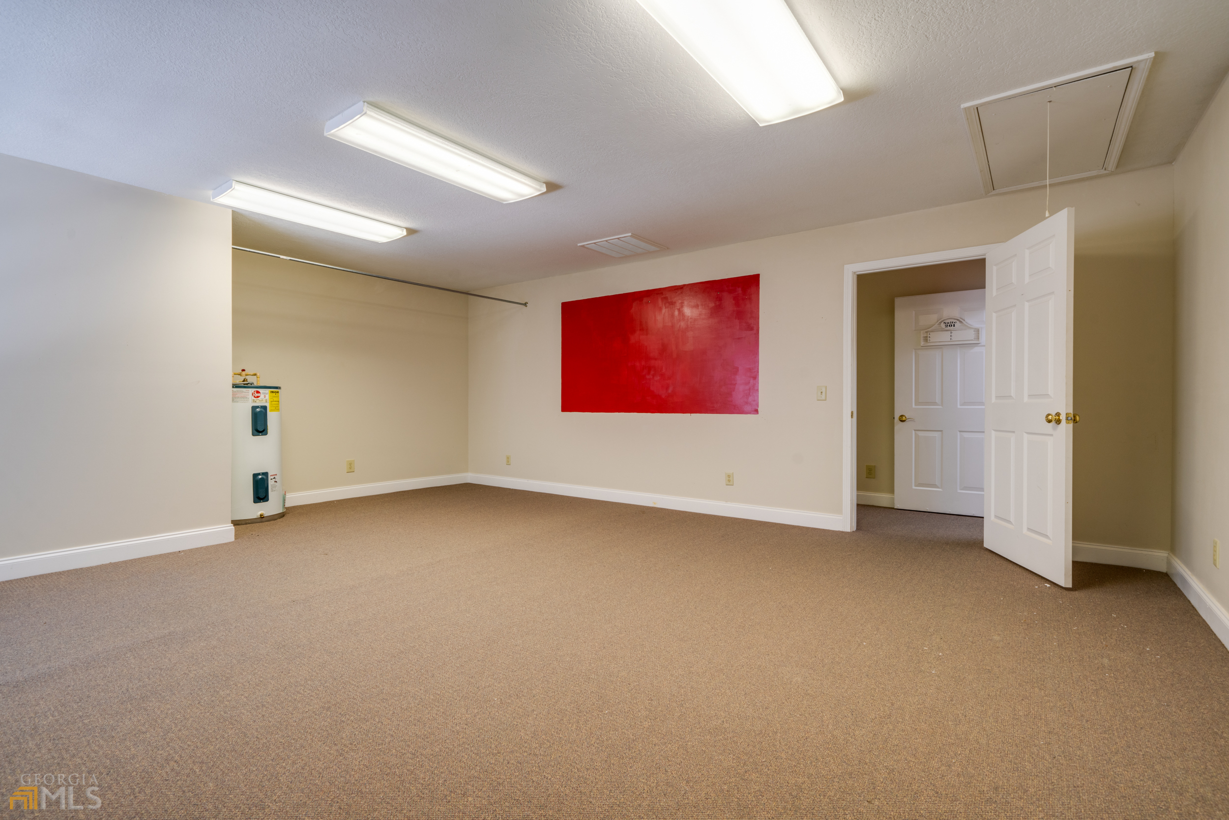 6911 Cleveland Highway # 201F