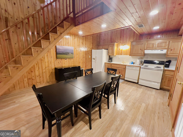 893 Hooper Road