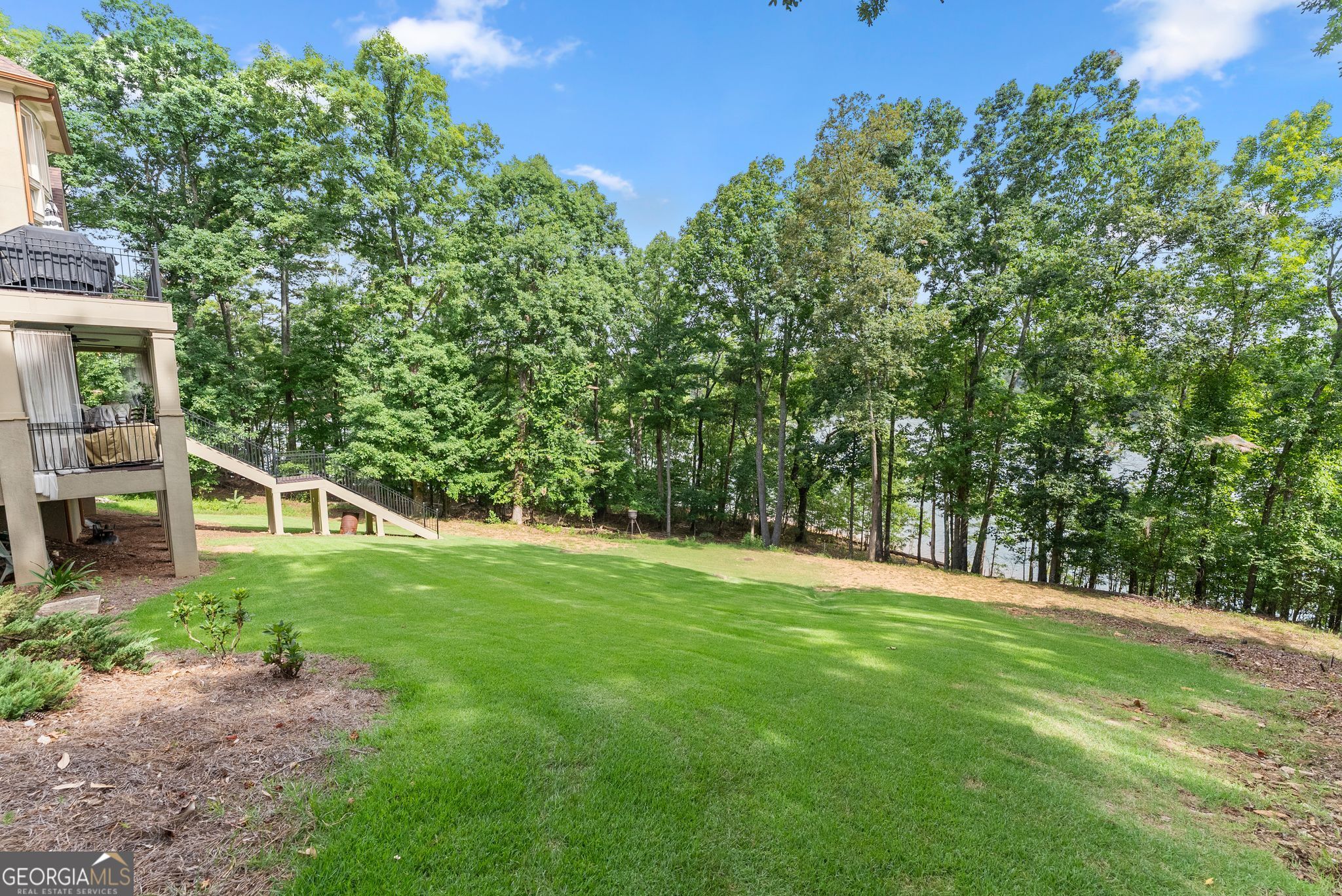 2819 Point Overlook