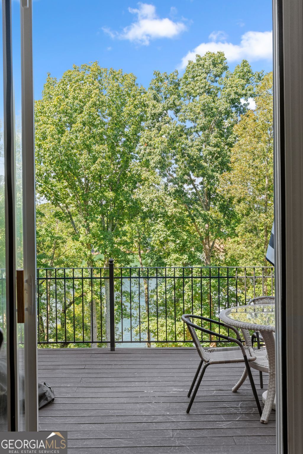 2819 Point Overlook