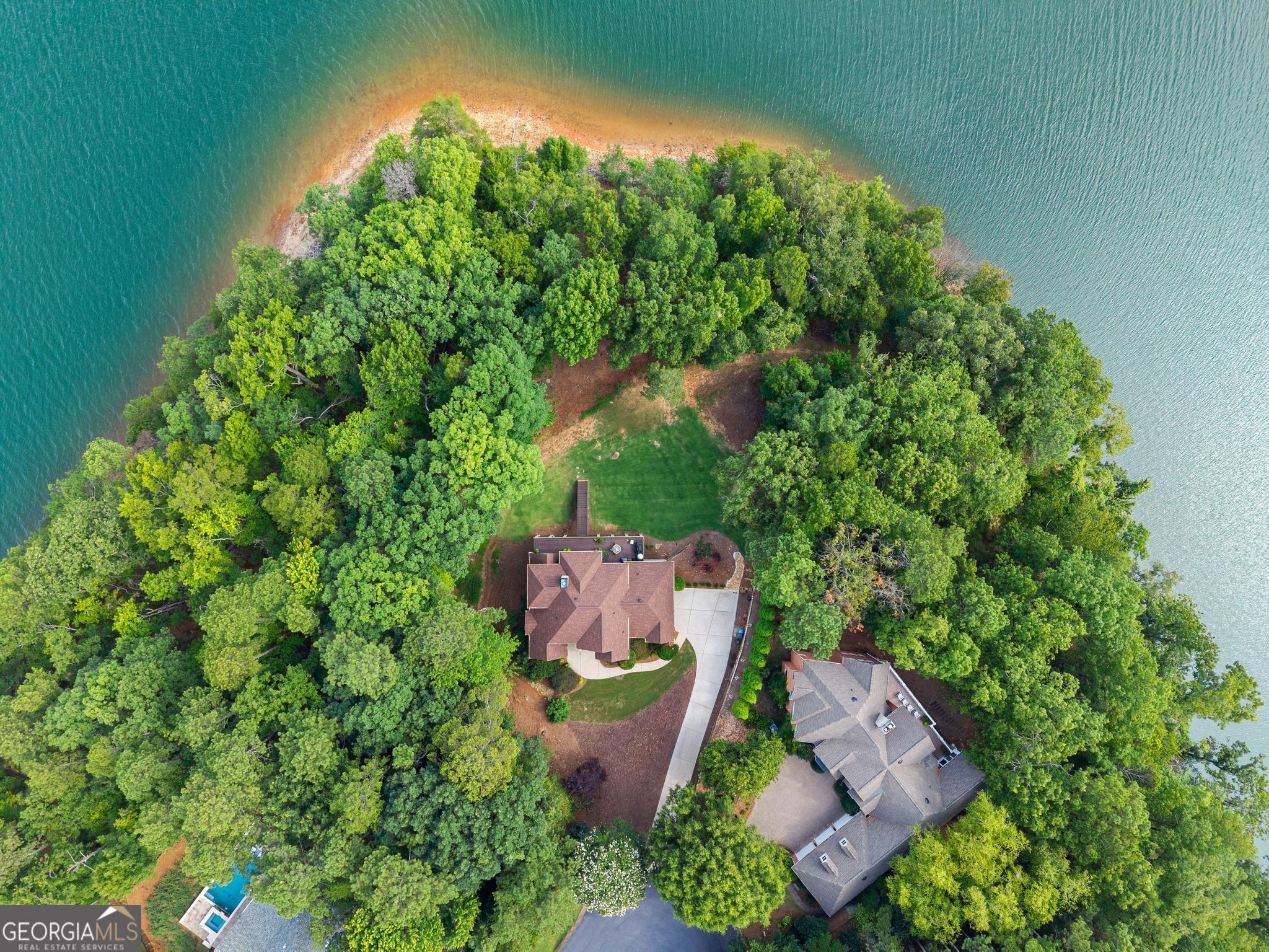 2819 Point Overlook