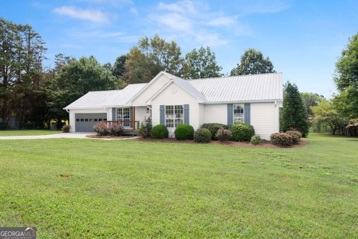 5820 Steve Black Road