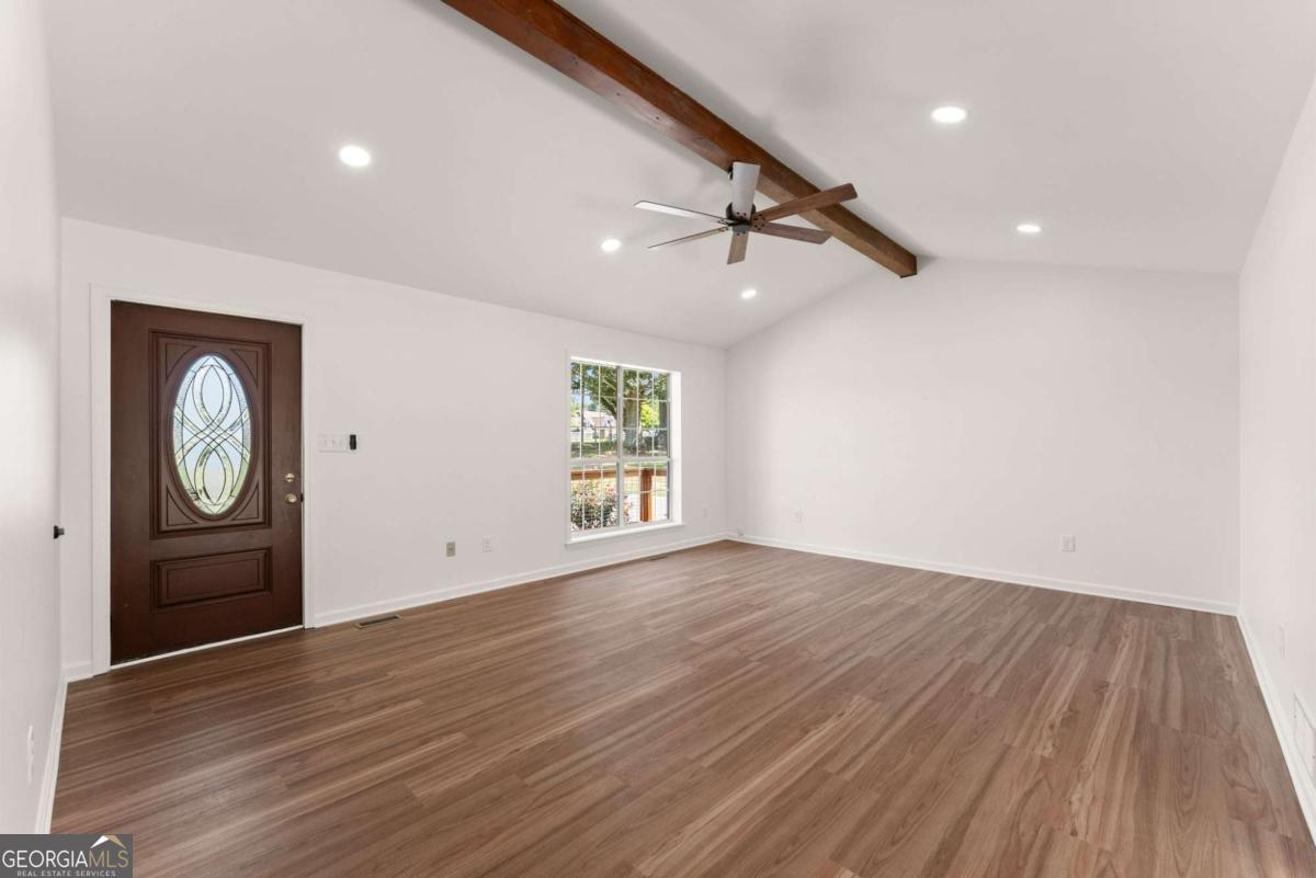 5820 Steve Black Road