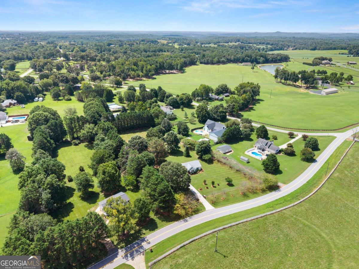 5820 Steve Black Road