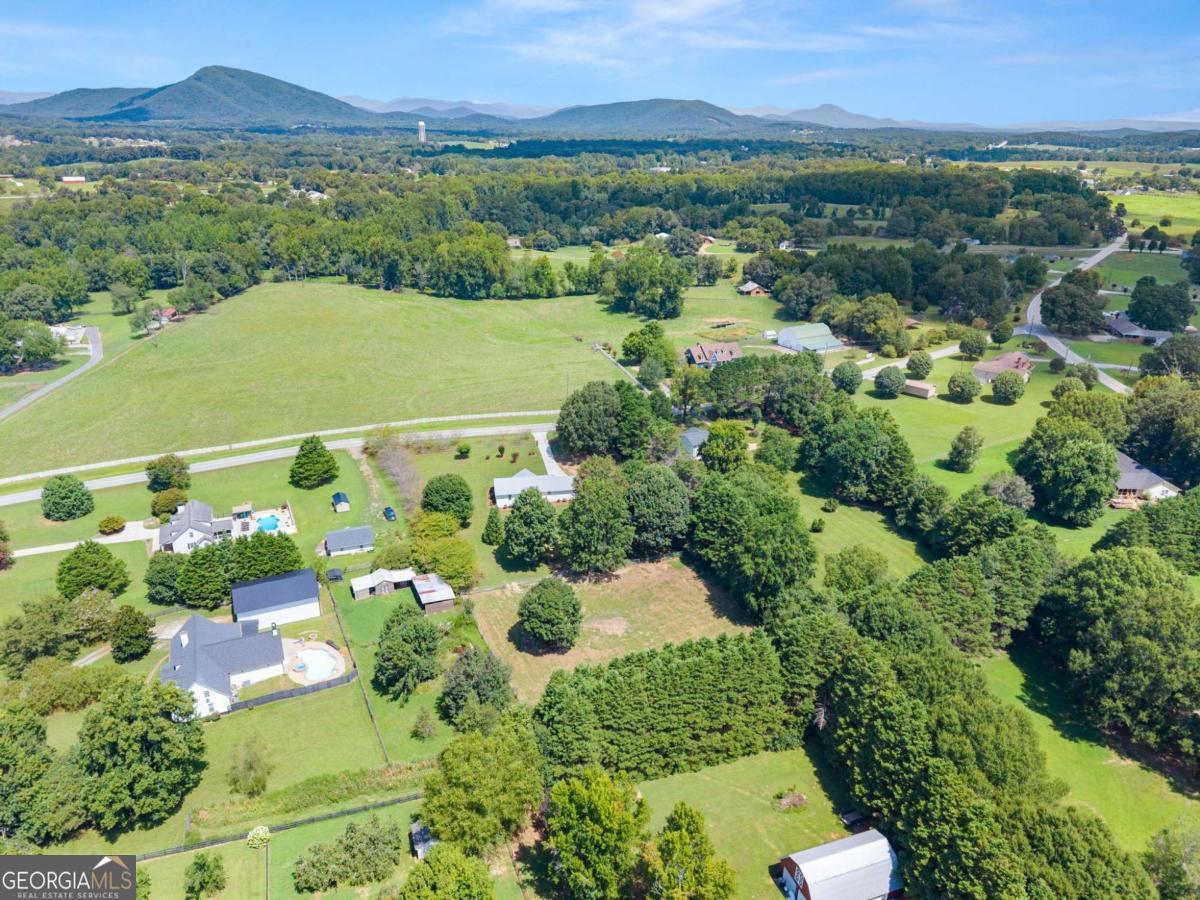 5820 Steve Black Road