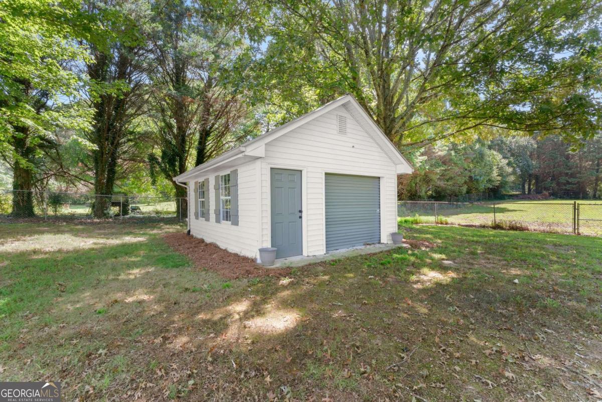 5820 Steve Black Road