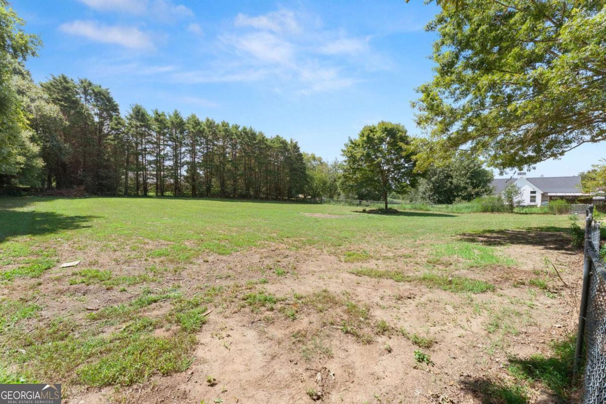 5820 Steve Black Road