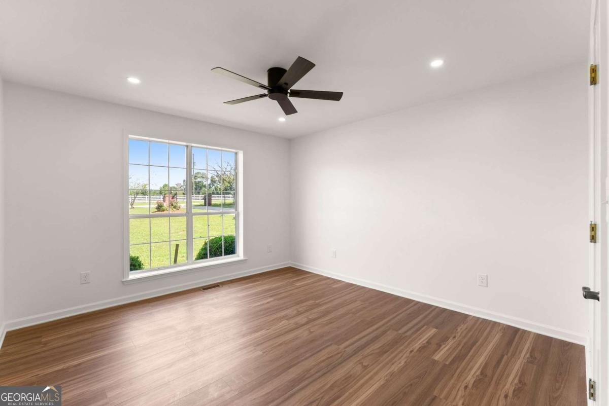 5820 Steve Black Road